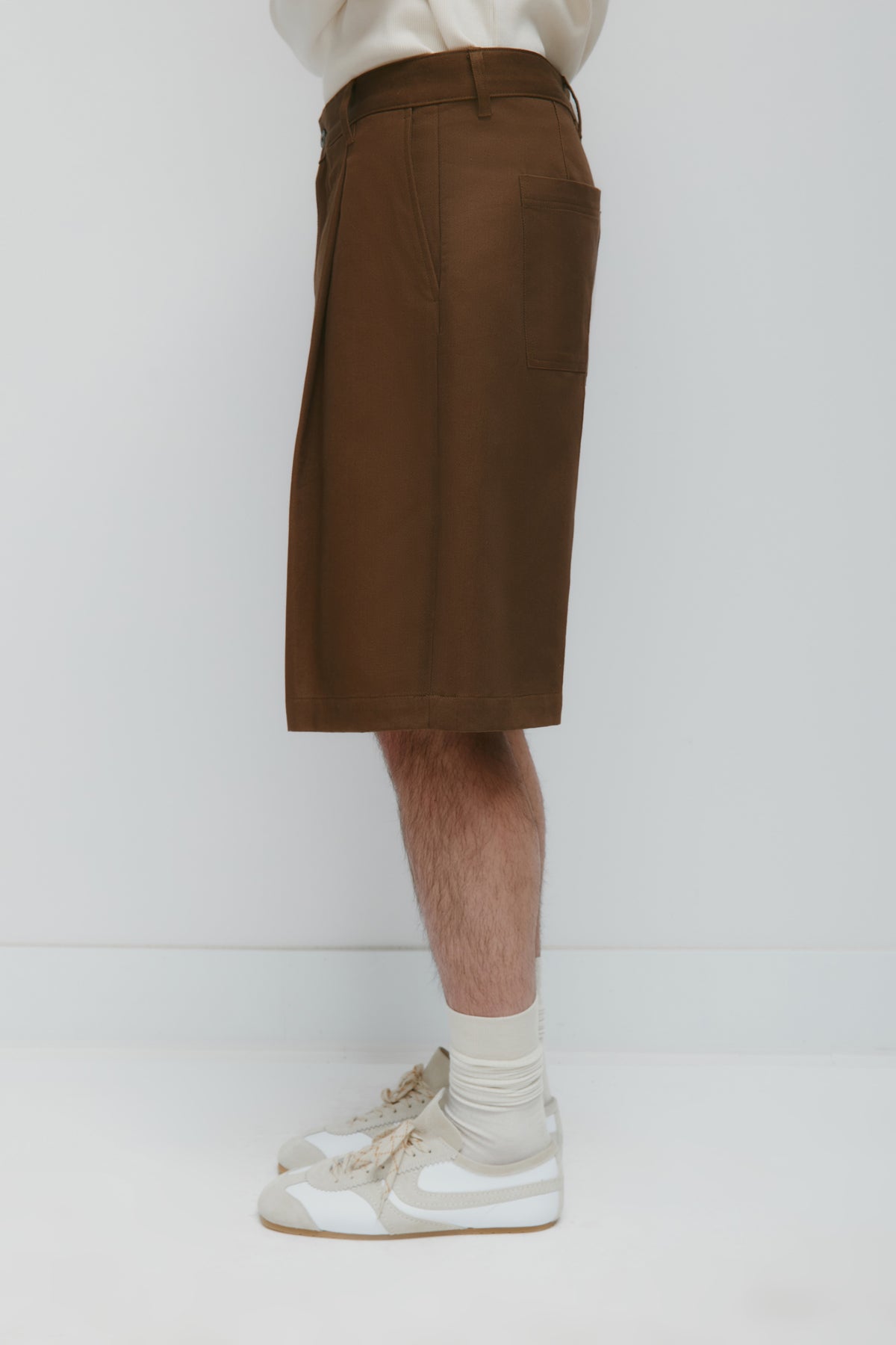 Short Nilus pour homme en walnut