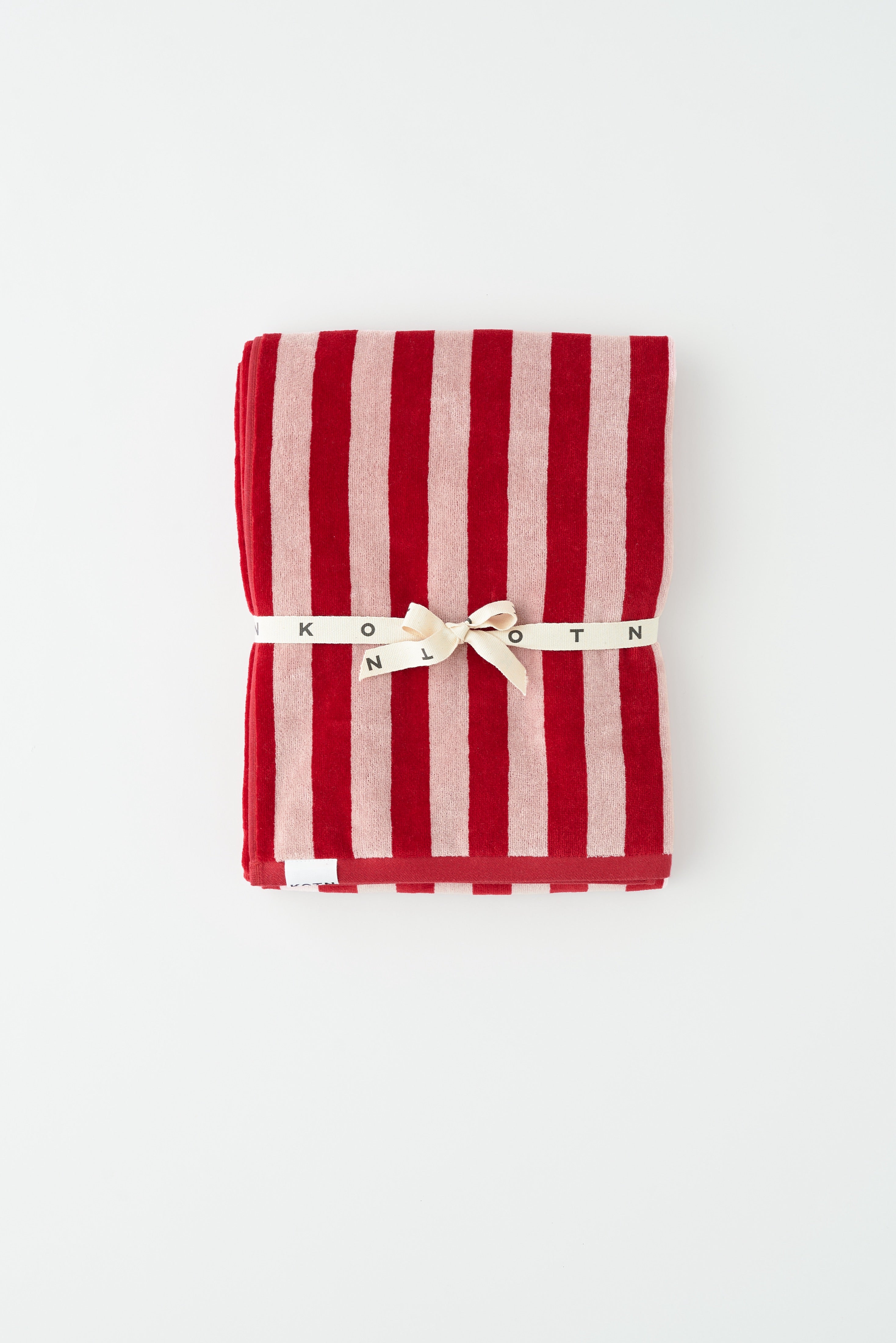 Beach Towel in Cameo Rose/Jester Red