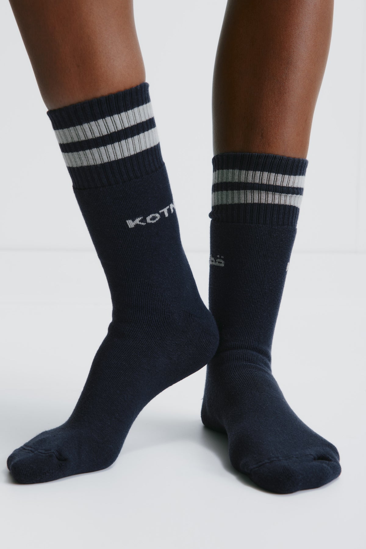 Chaussettes mi-mollet en marine nuit/Gypse
