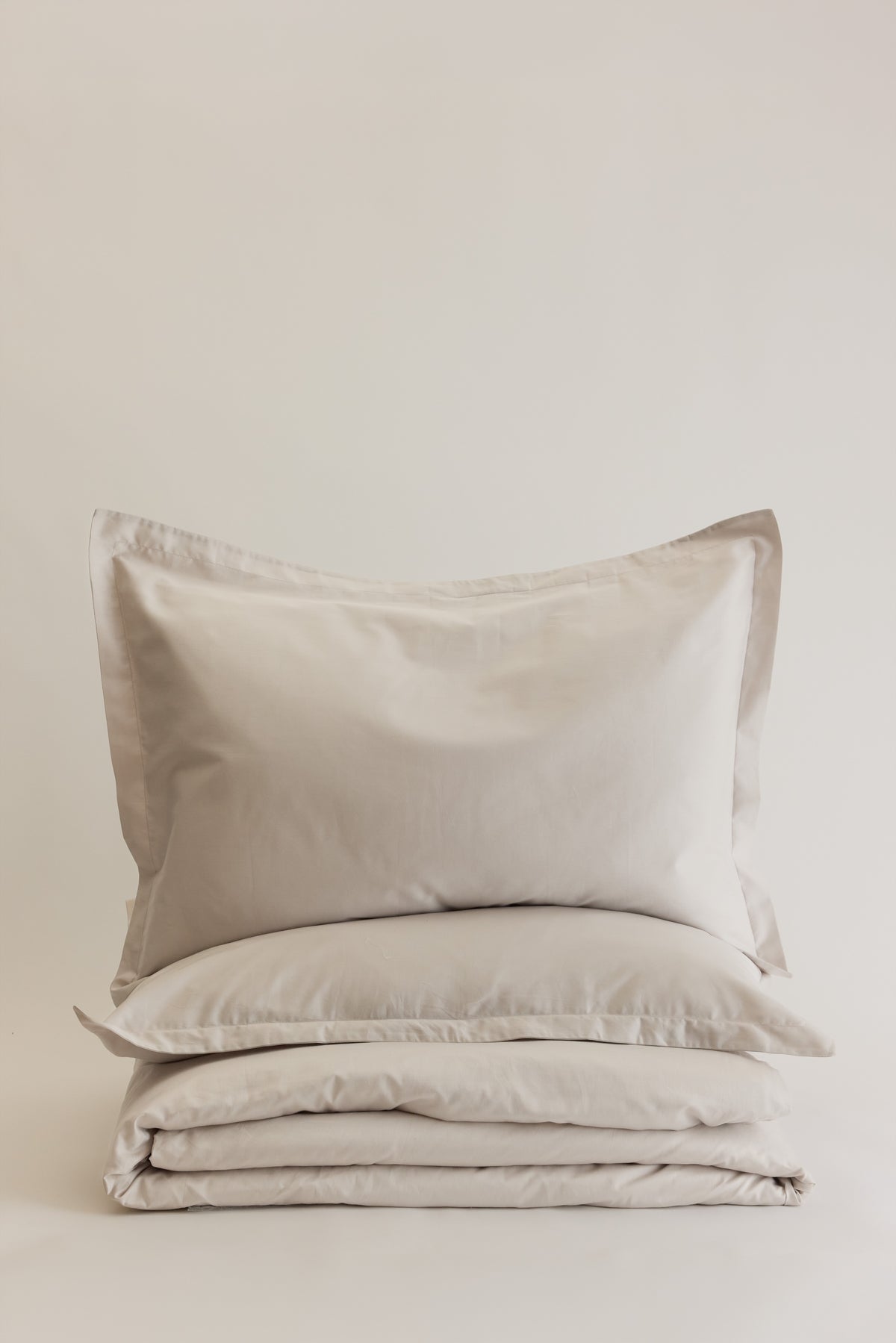 Duvet Cover and Sham Set in Aluminum