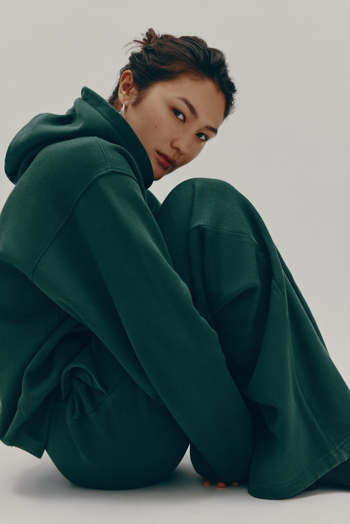 Women's Essential Hoodie in Bottle Green