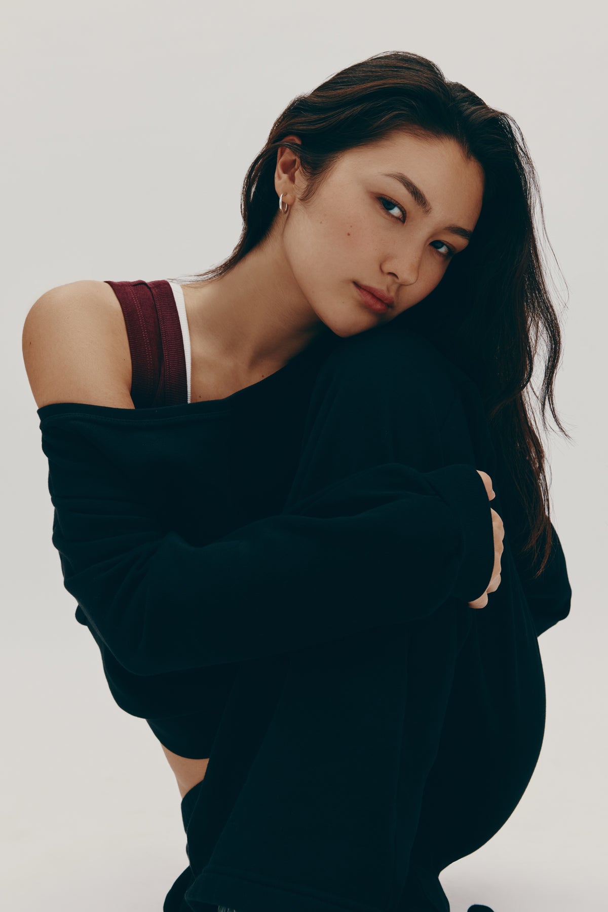 Women's Off Shoulder Sweatshirt in Black
