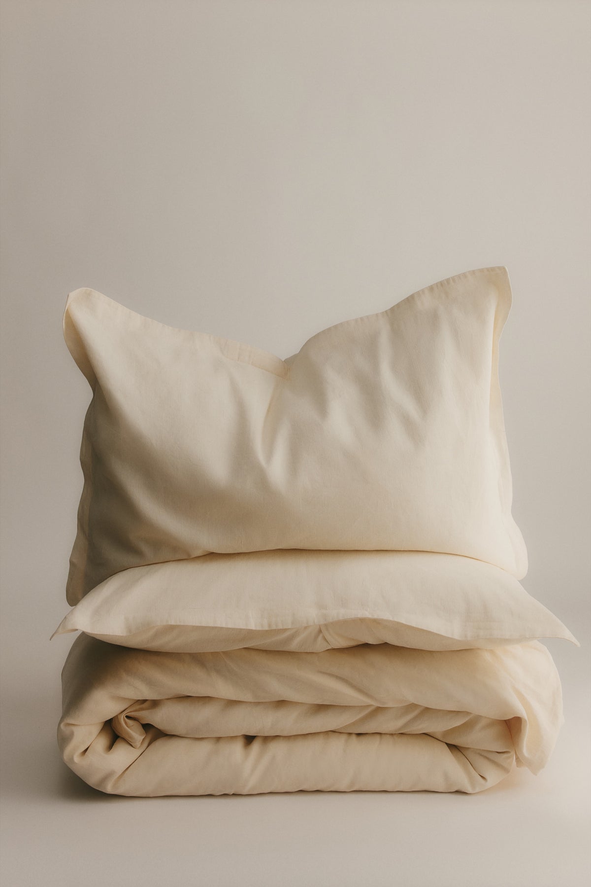 Linen Duvet Cover and Pillow Sham Set in Natural