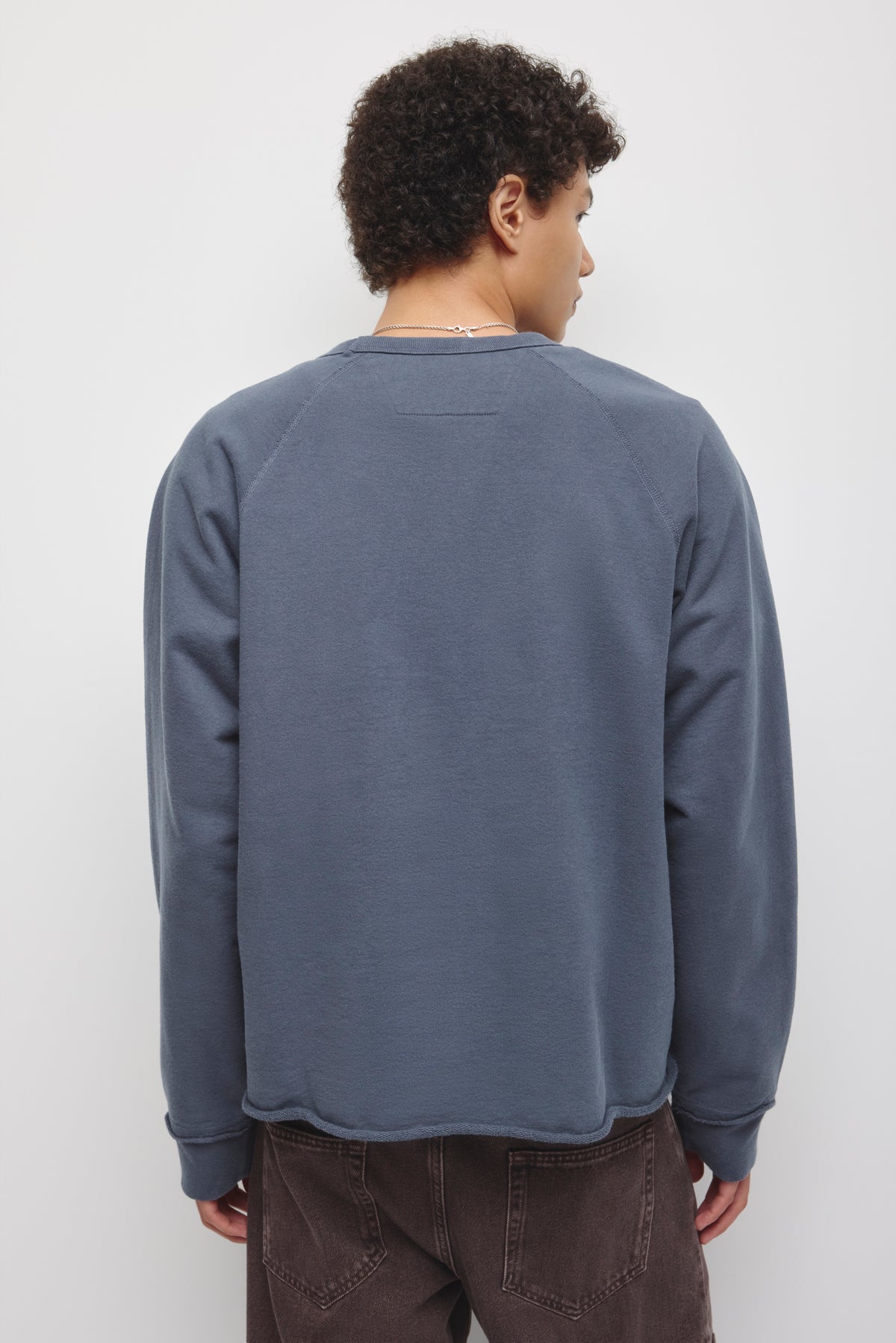 Men's Asr Cut-off Crewneck in Faded Navy
