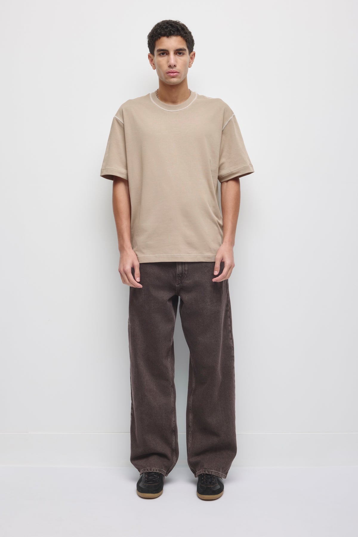 Men's Contrast Crew in Teak