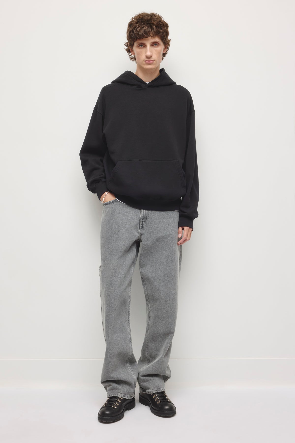 Men's Essential Hoodie in Black