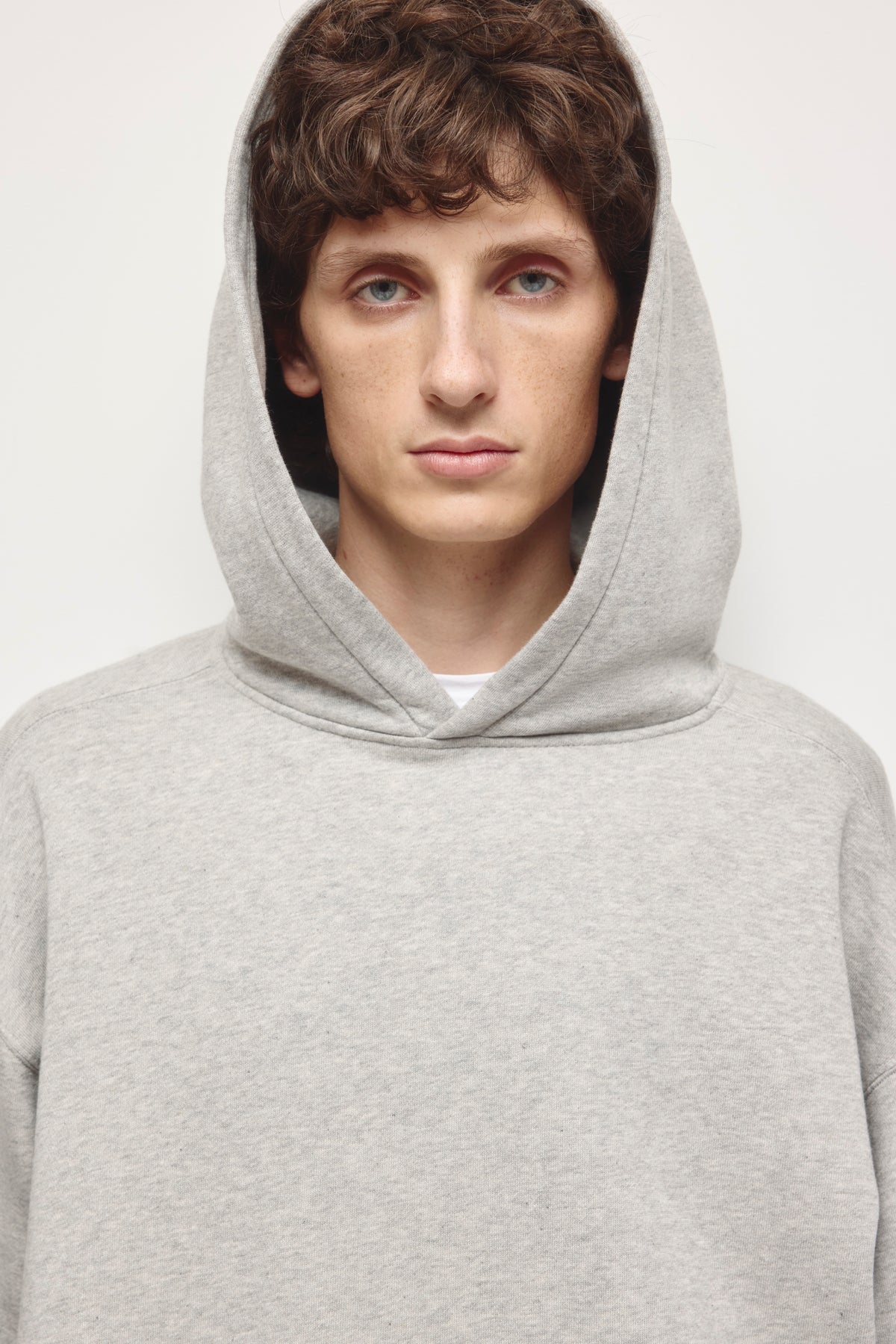 Men's Essential Hoodie  in Heather Grey