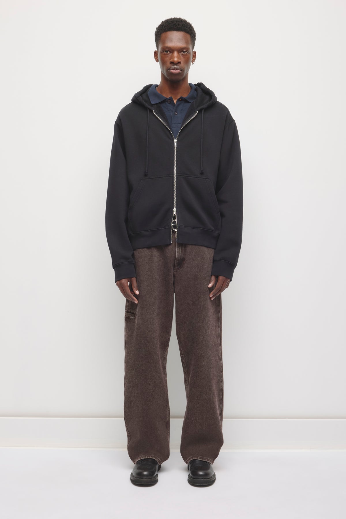 Men's Essential Short Full Zip Hoodie in Black