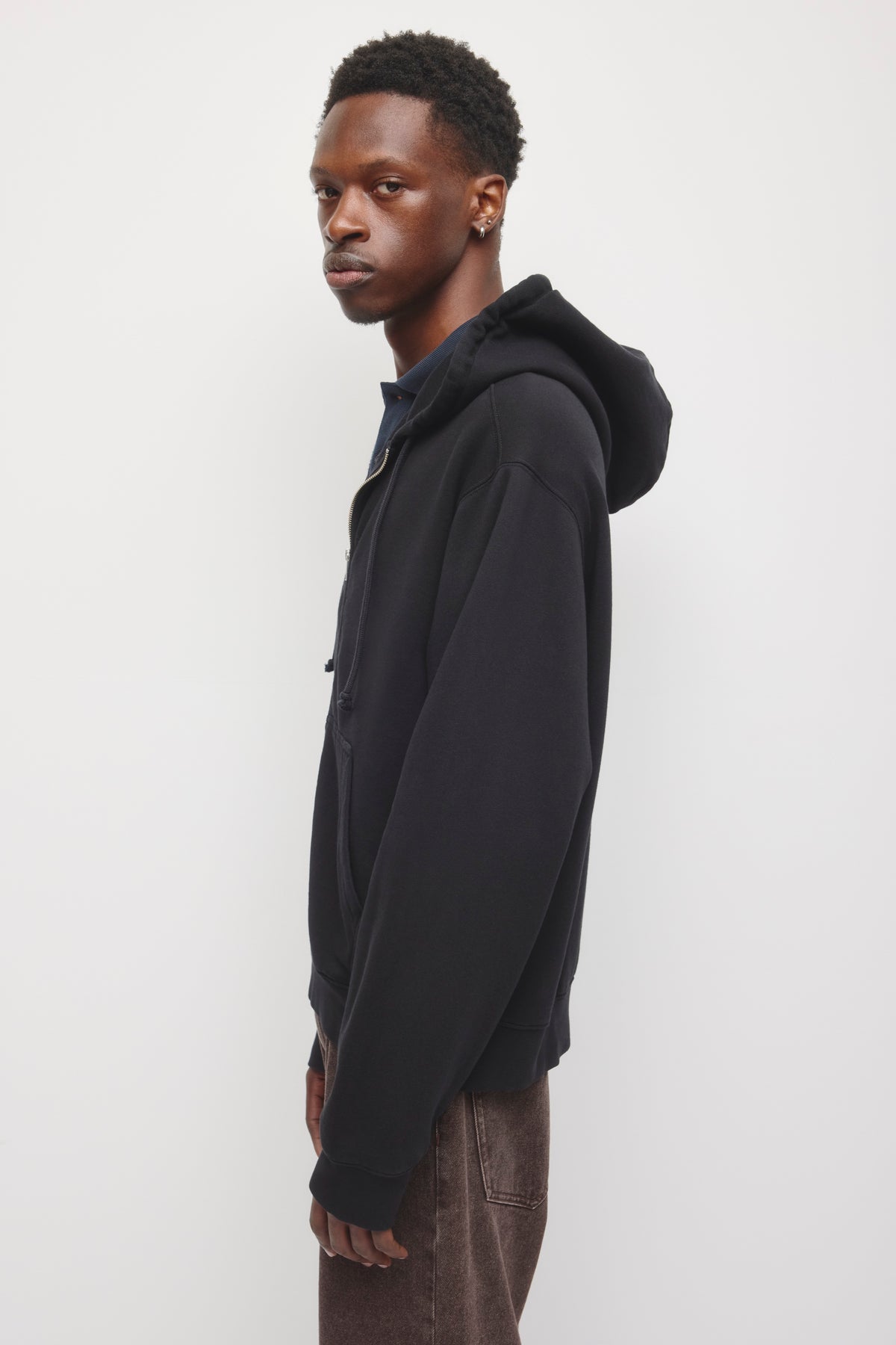 Men's Essential Short Full Zip Hoodie in Black