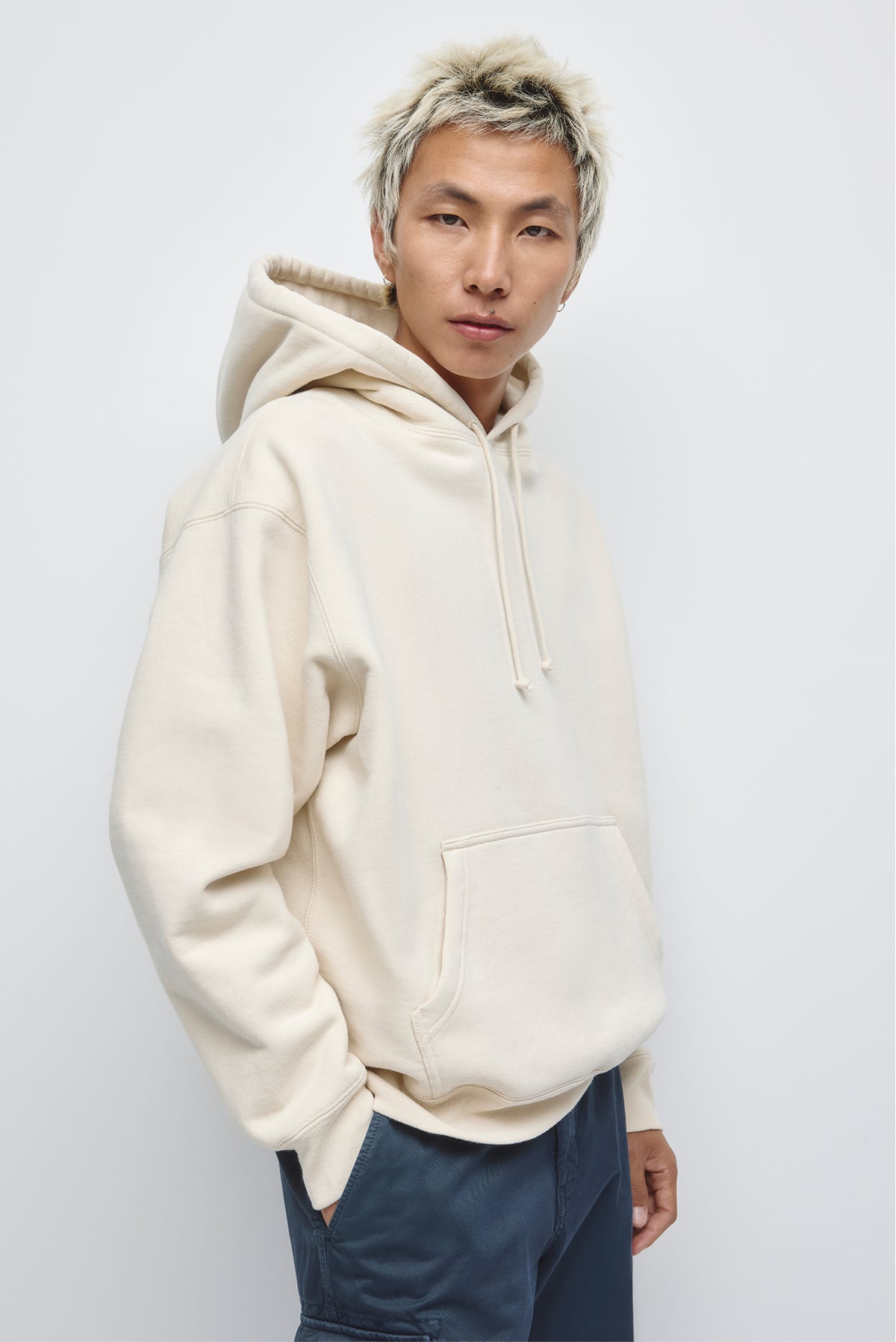 Sweat à capuche épais pour homme en crème