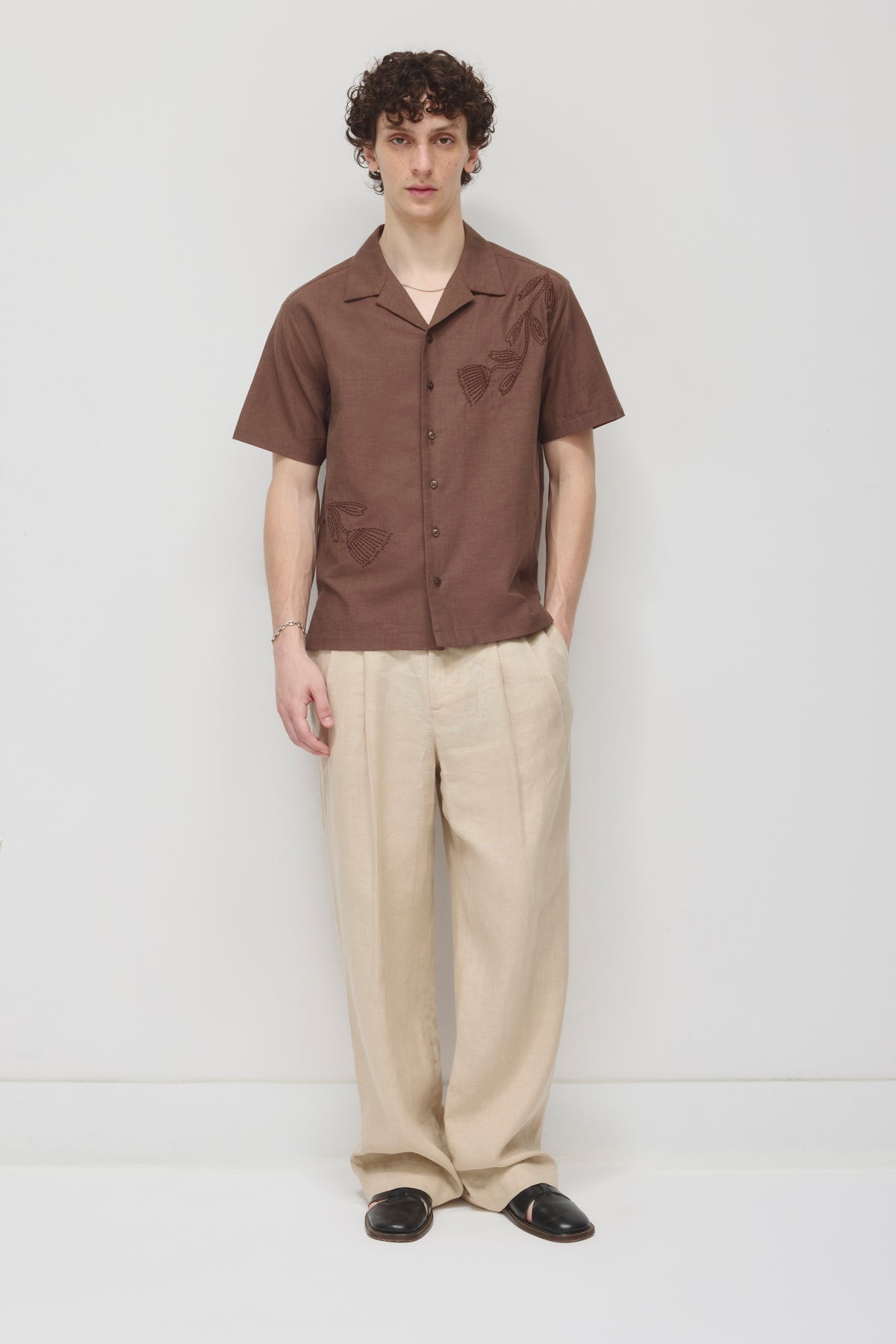 Chemise de camp en lin pour hommes en espresso
