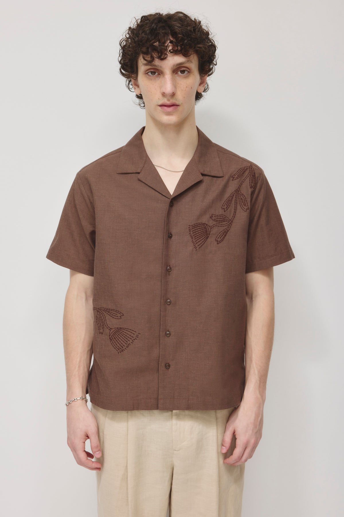 Chemise de camp en lin pour hommes en espresso