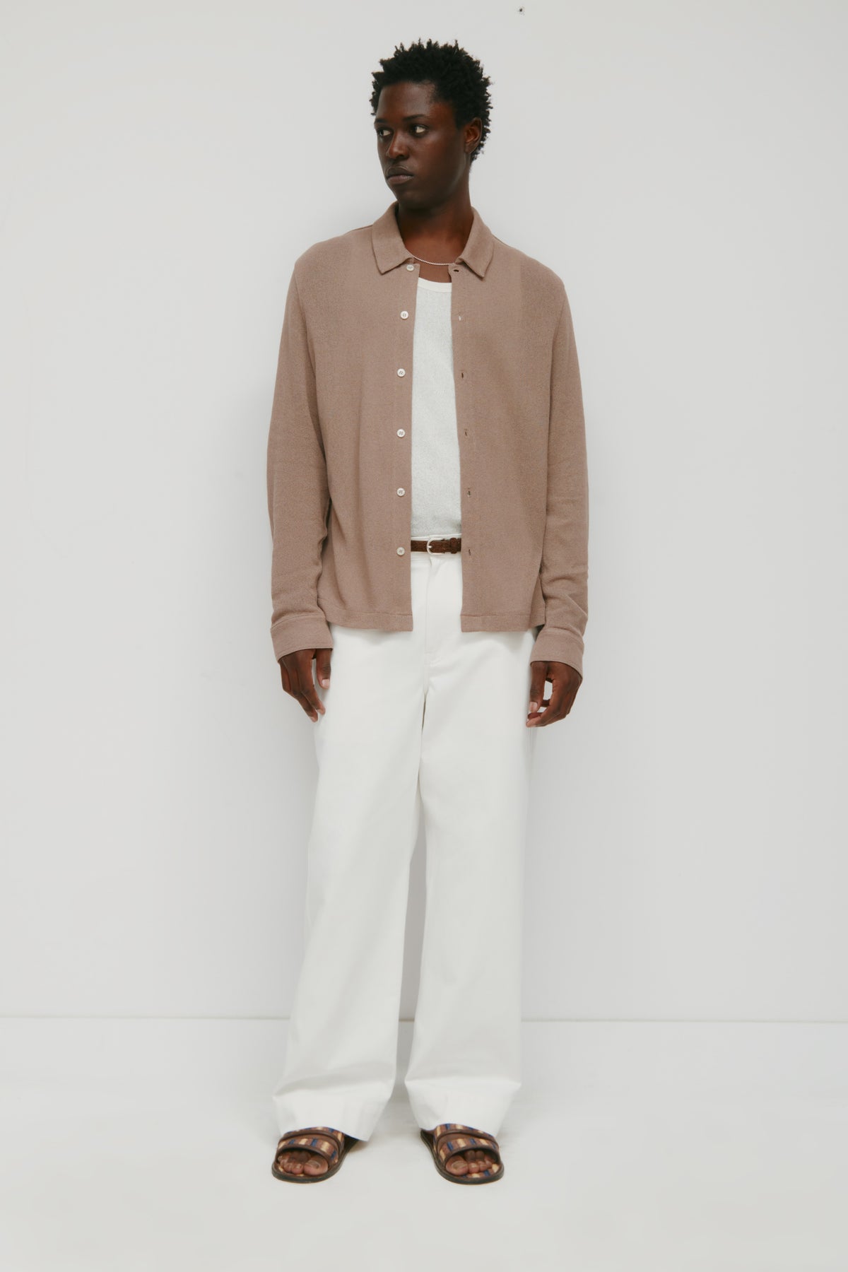 Model is 6'2" and is wearing a size L.