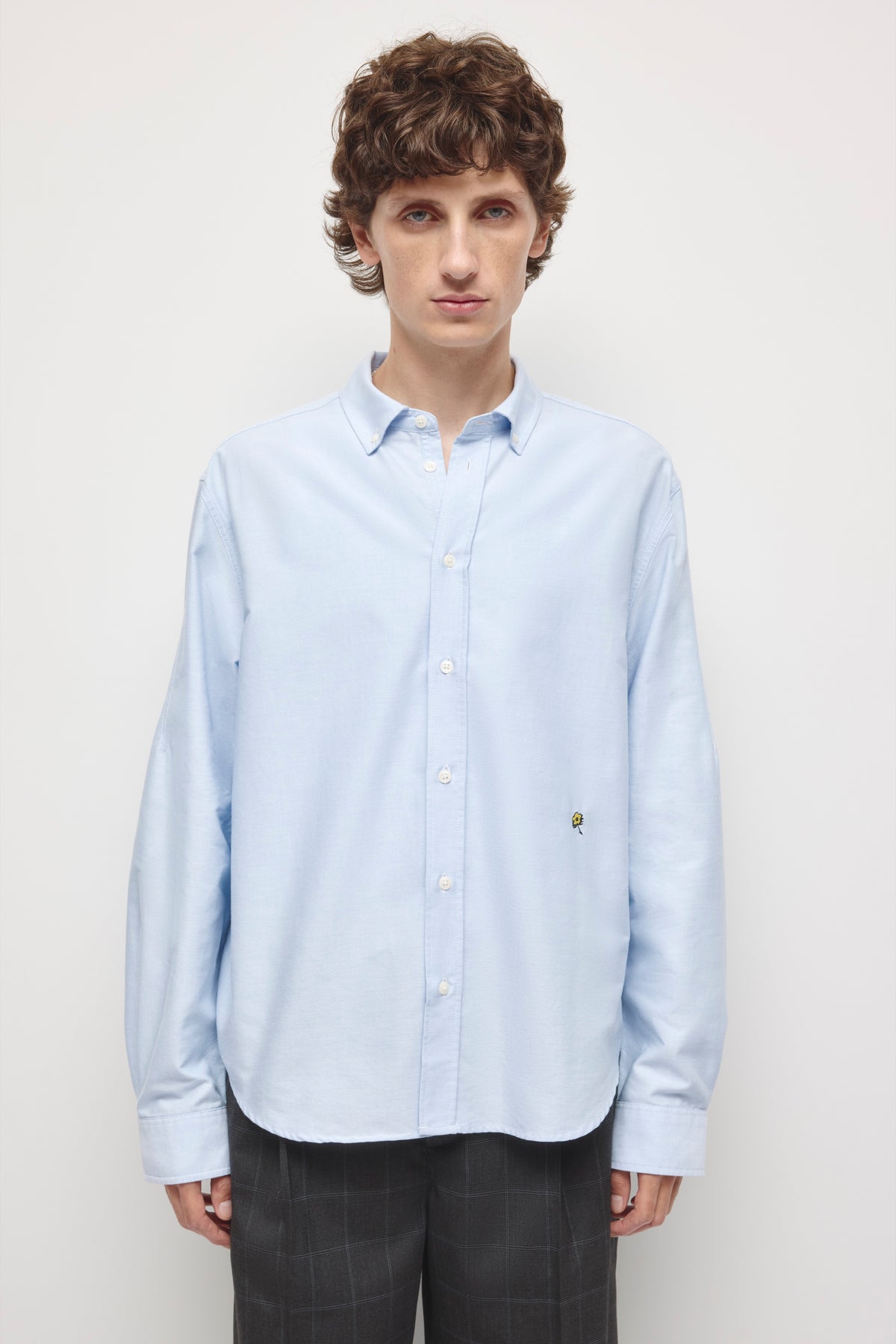 Model 6’0.5" and is wearing a size M.