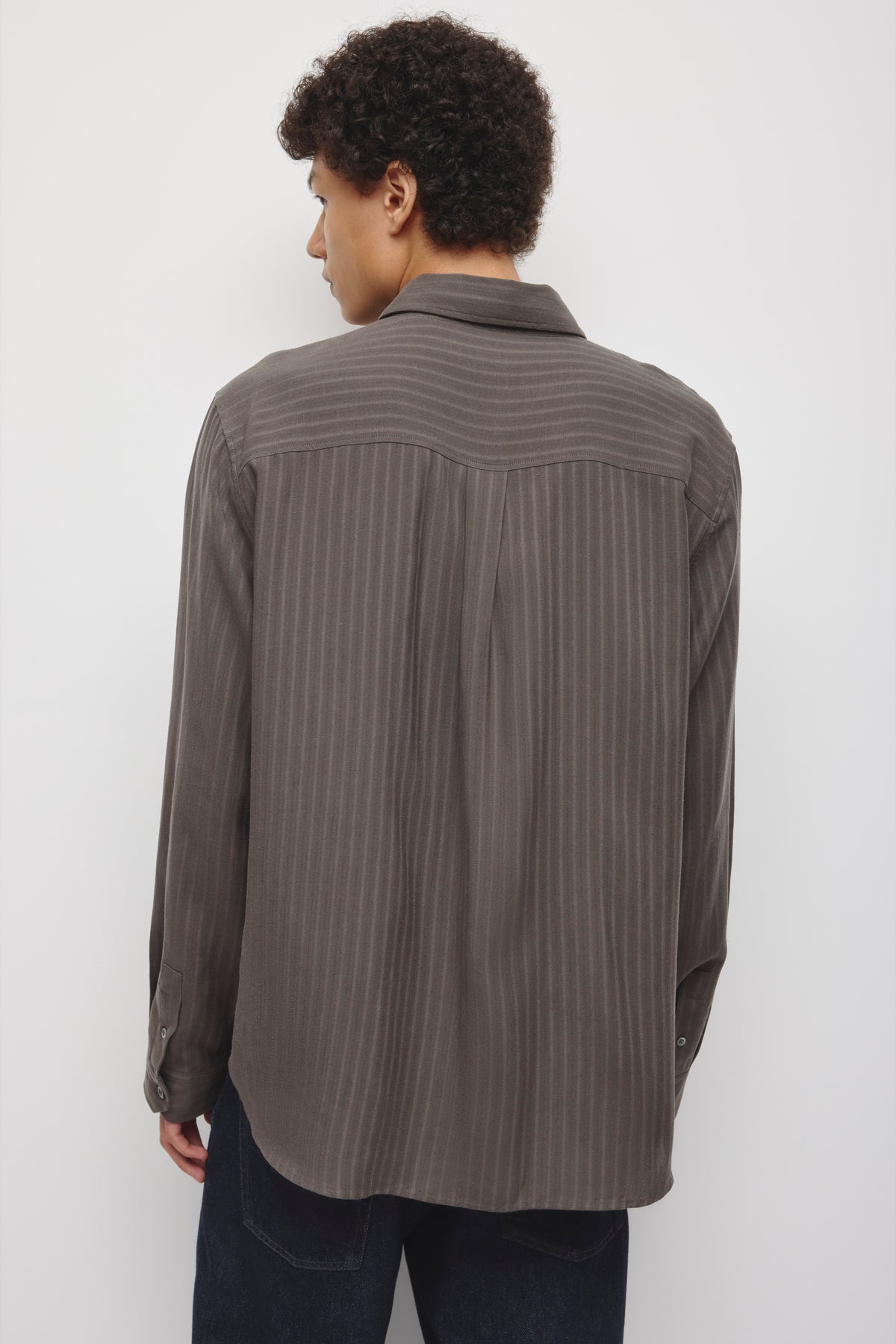 Men's Ramad Shirt in Charcoal