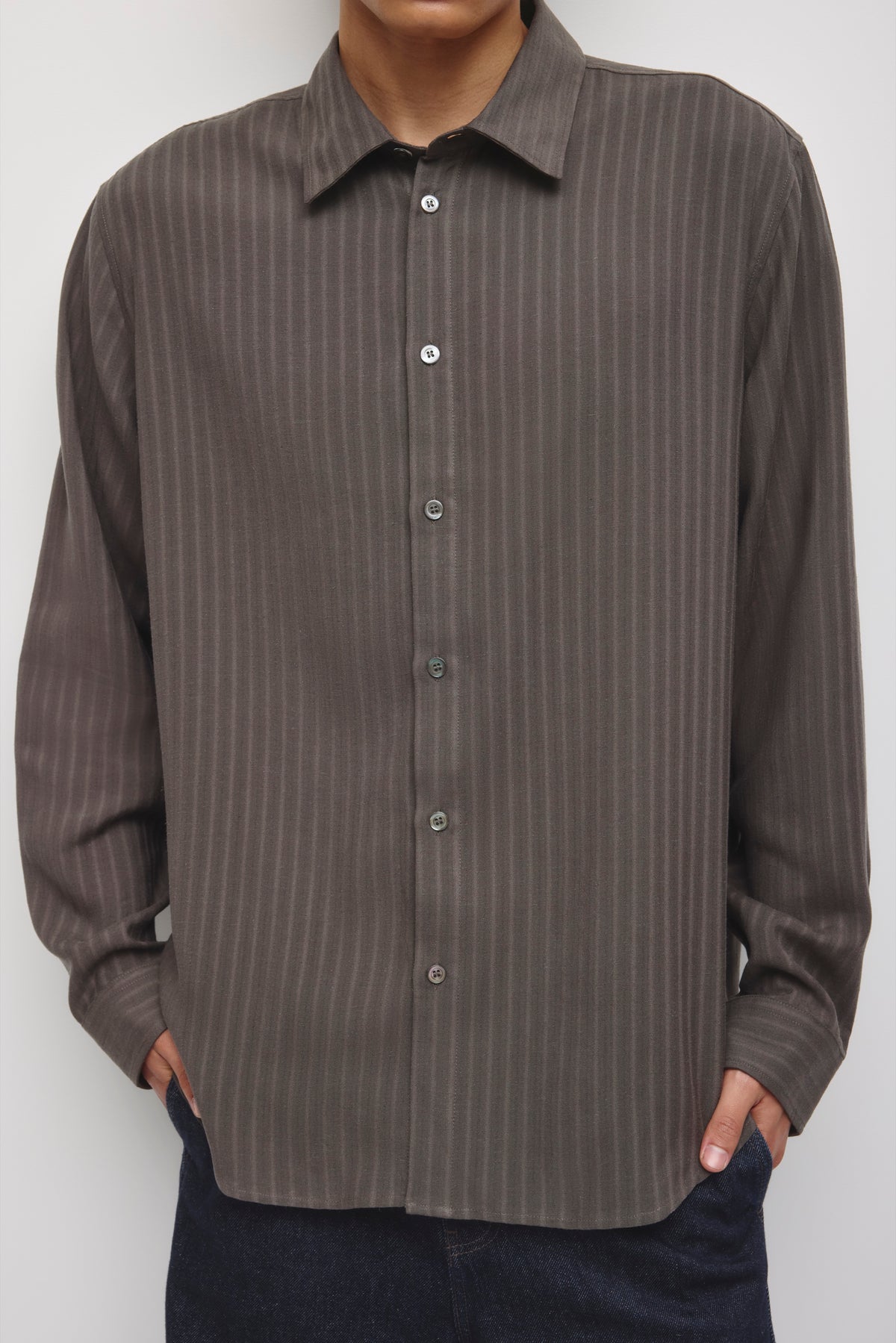 Men's Ramad Shirt in Charcoal