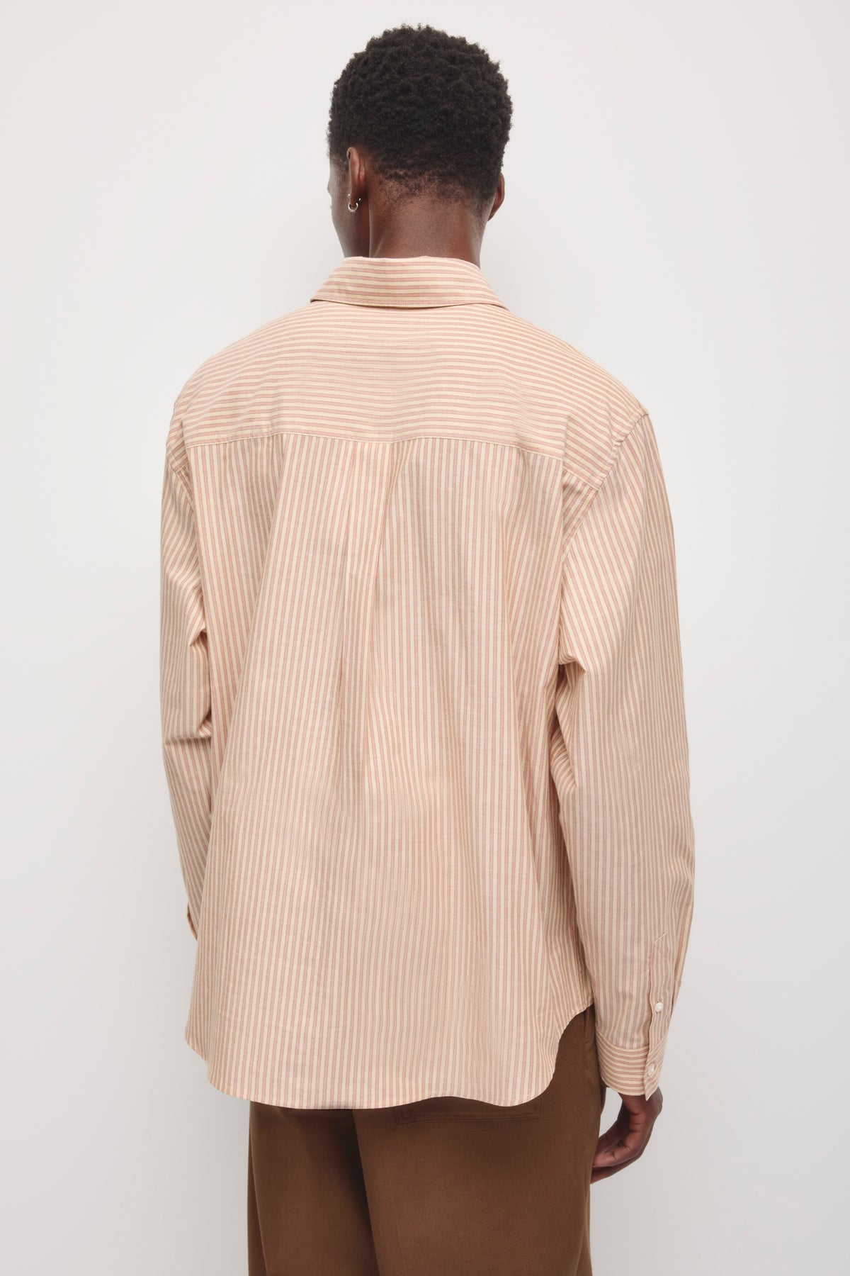 Chemise Rayée Coupe Décontractée Homme en rayures acajou/crème brûlée
