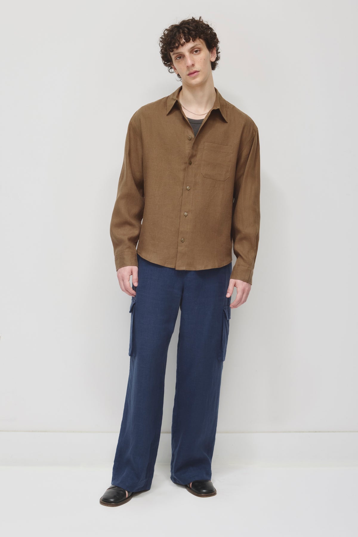Men's Sila Linen Shirt in Teak
