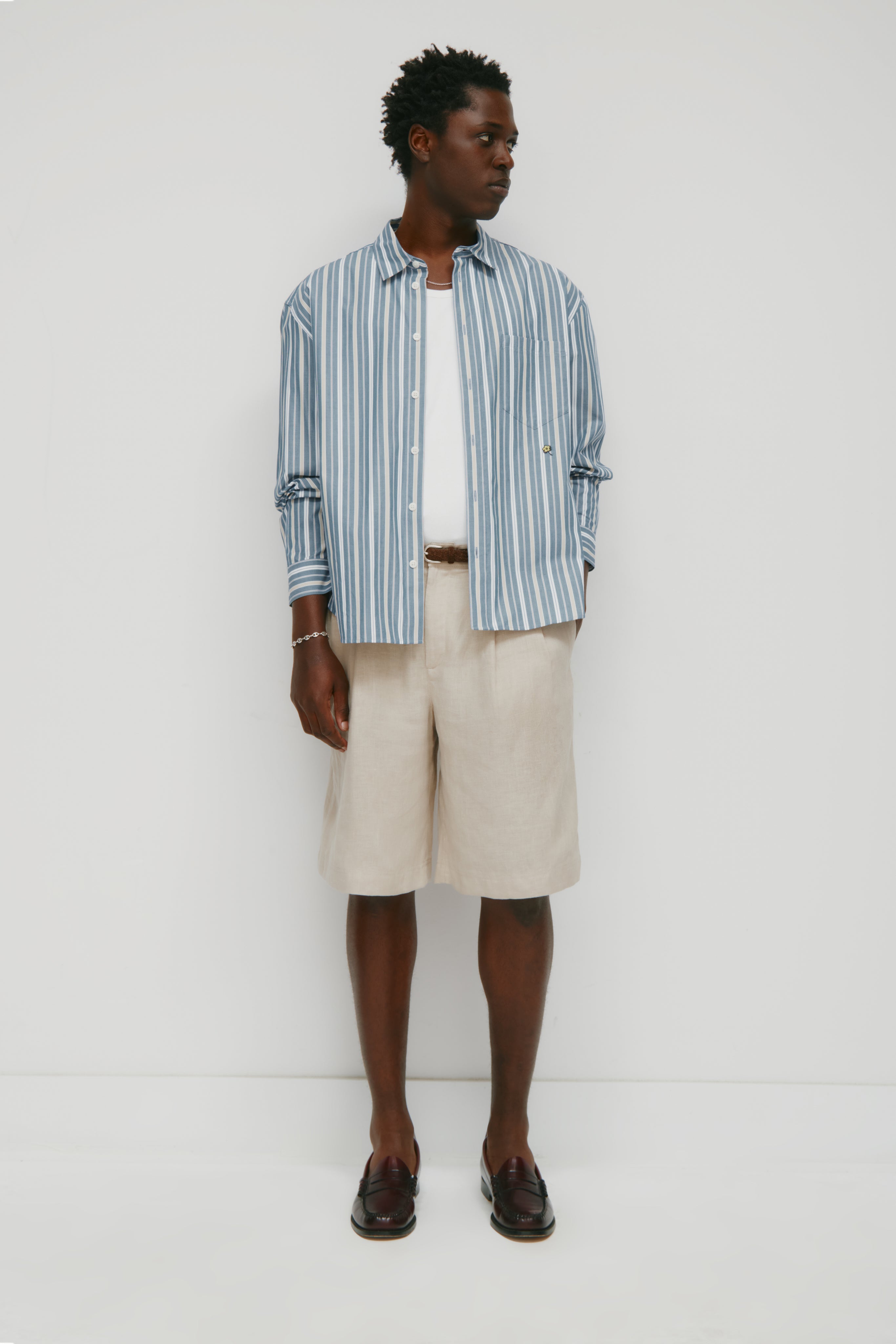 Short en lin Sila pour homme en stone