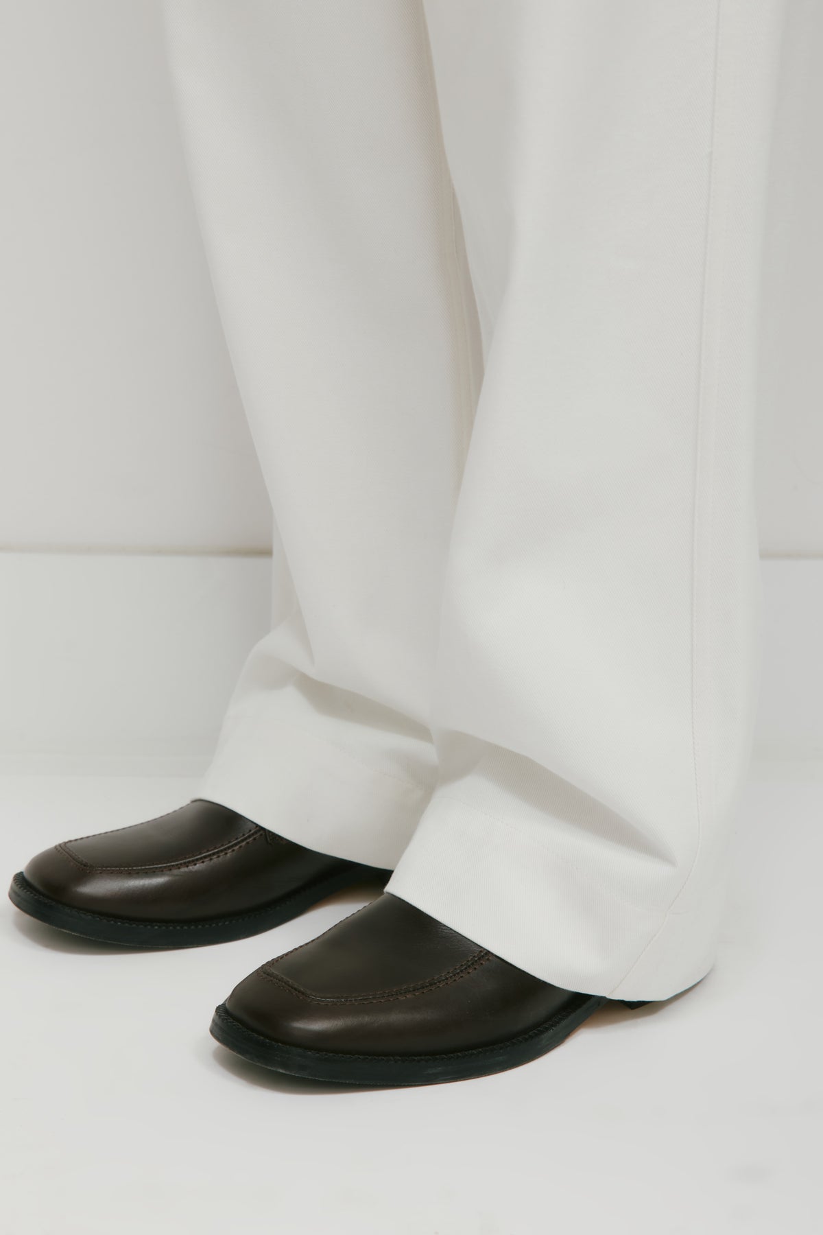 Men's Slouchy Buma Trouser in Marshmallow