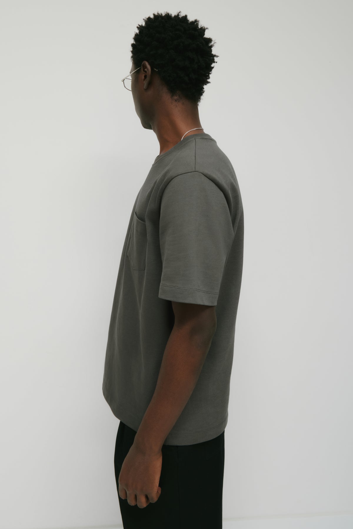 Men's Slub Pocket Tee in Beluga