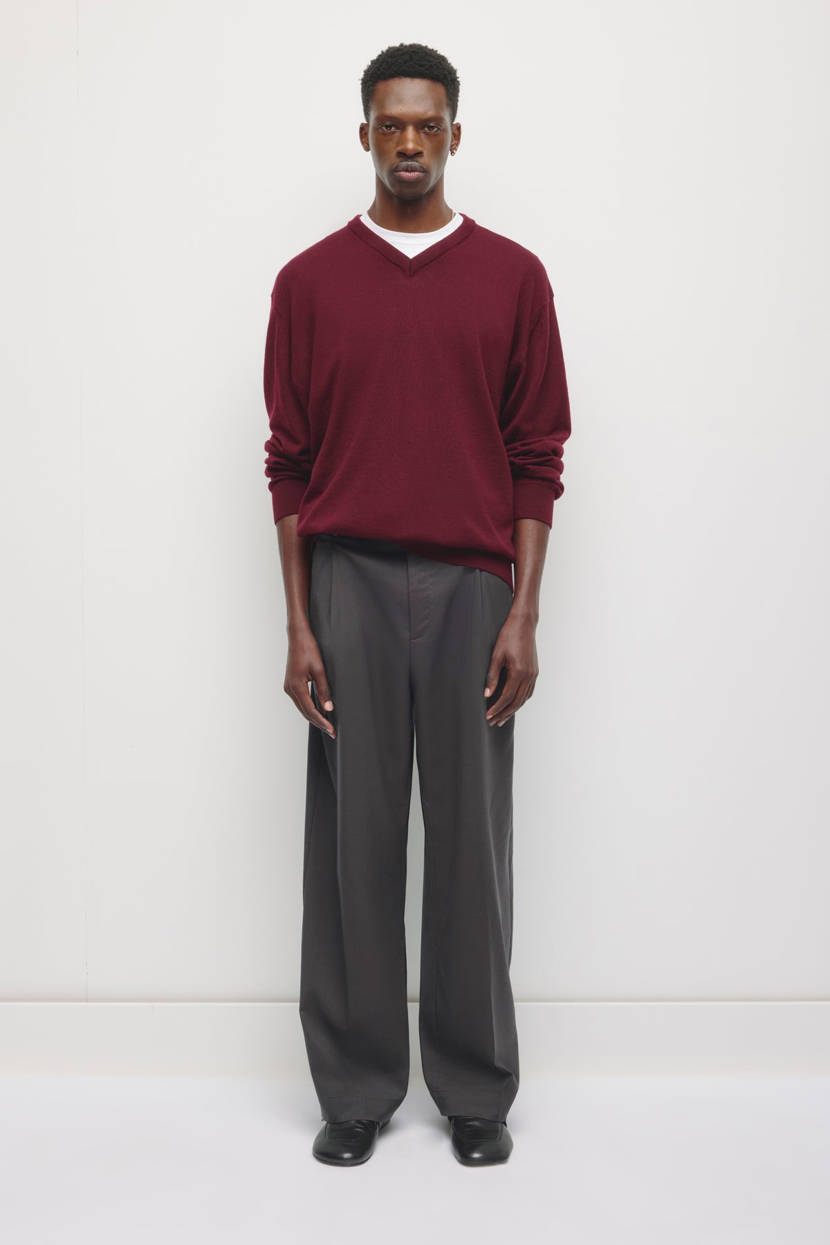 Model is 6'2 and is wearing size 32.