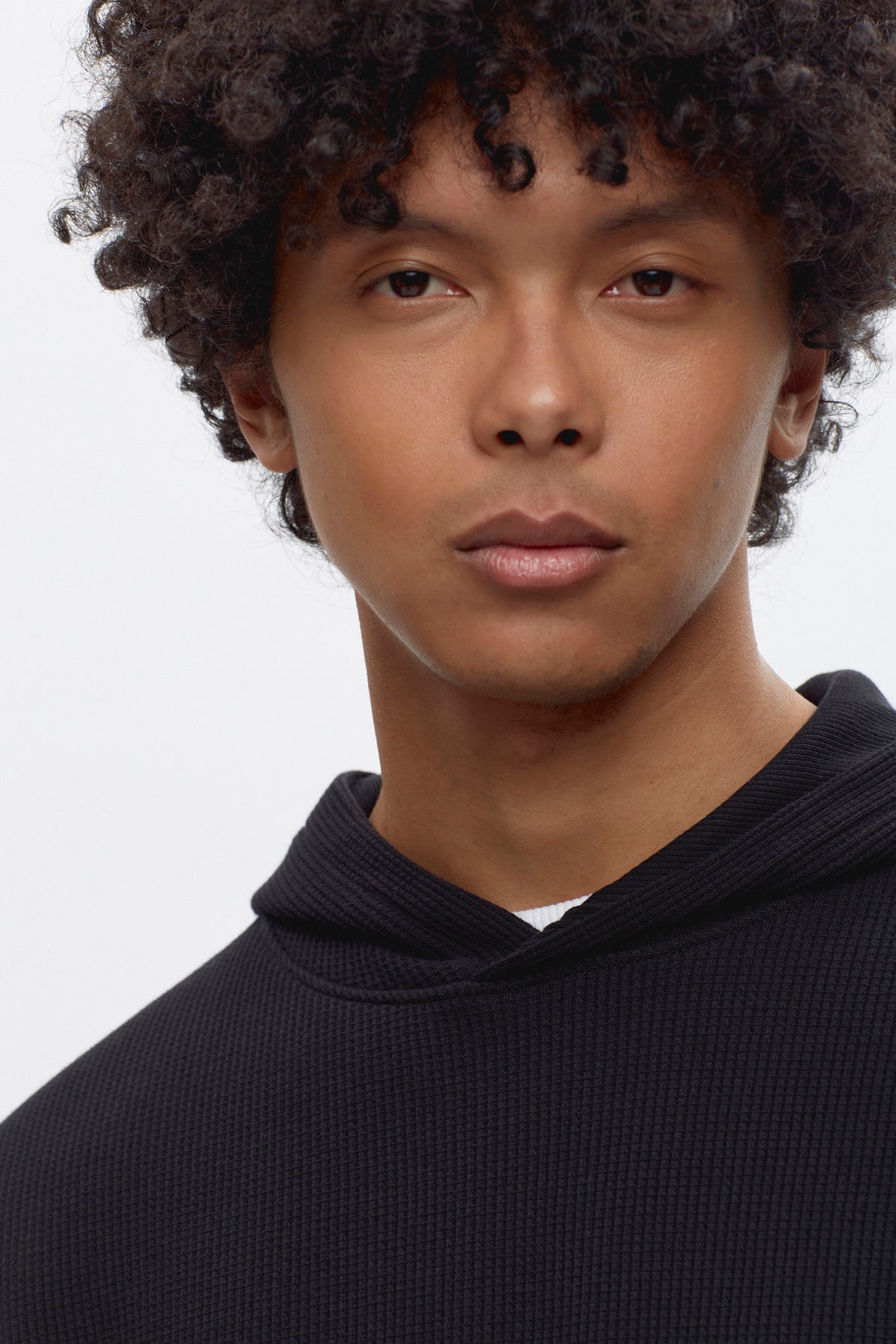 Atlas Hoodie in Black