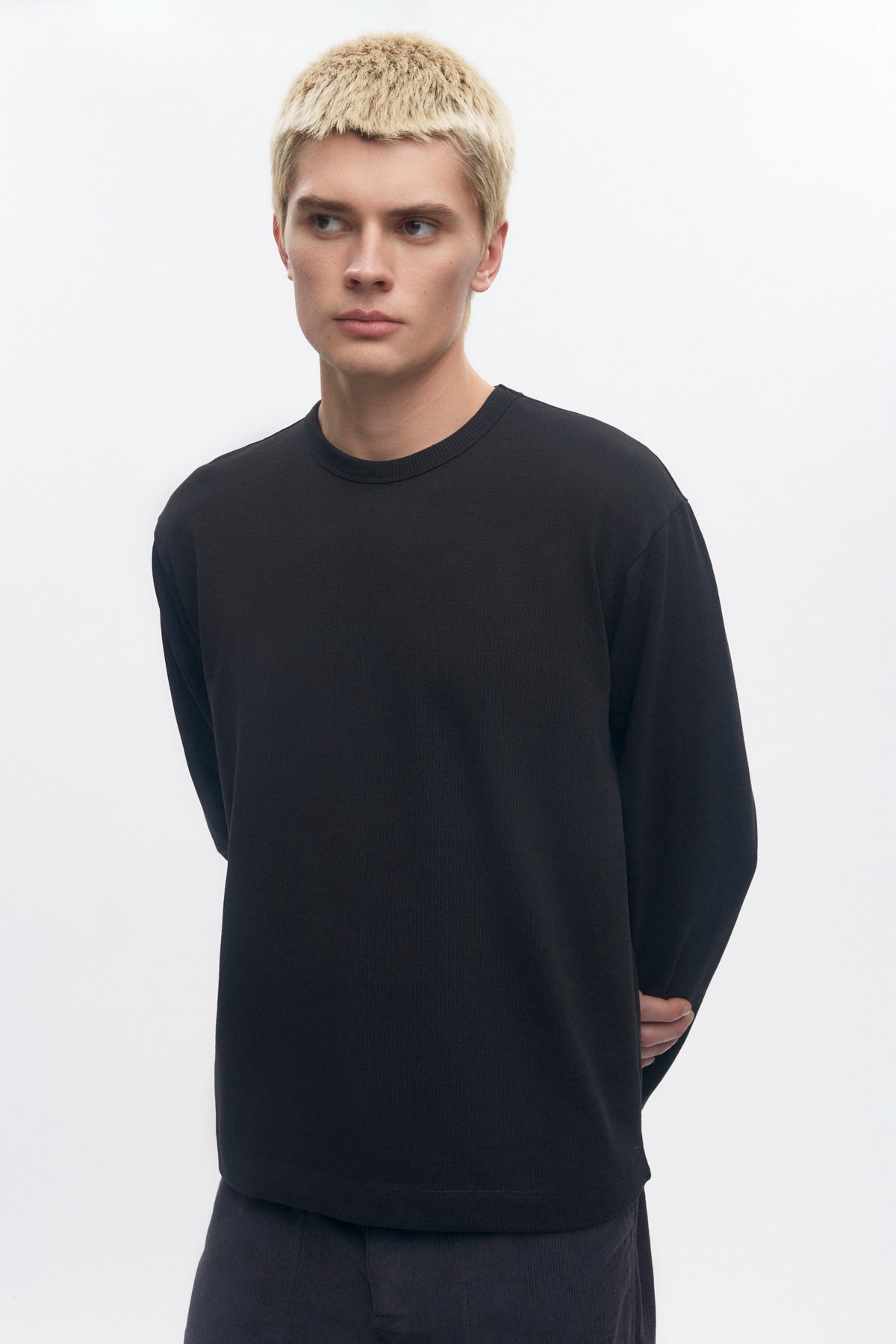 Men's Box Slub Longsleeve in Black