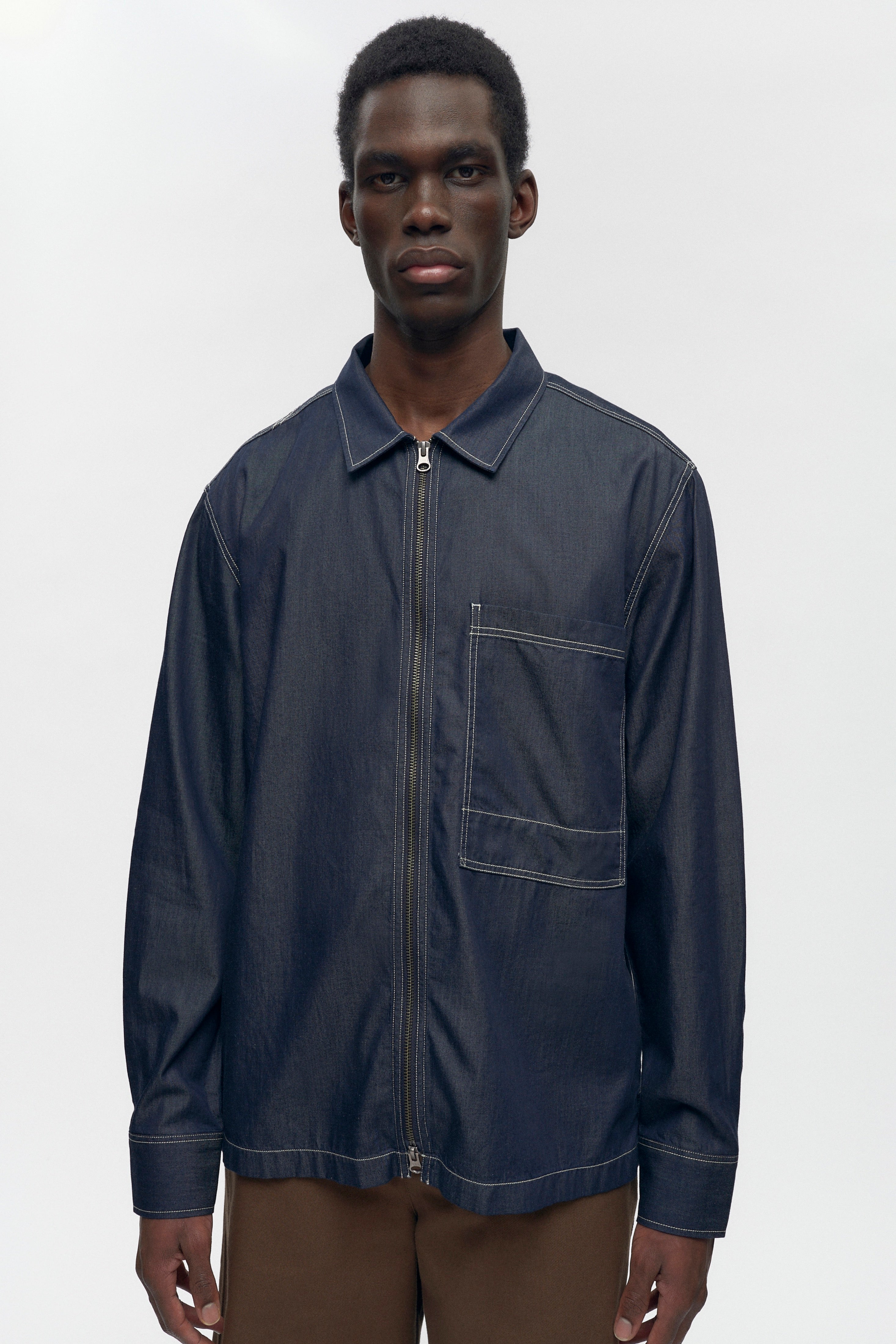 Chemise zippée en chambray pour hommes en rincez