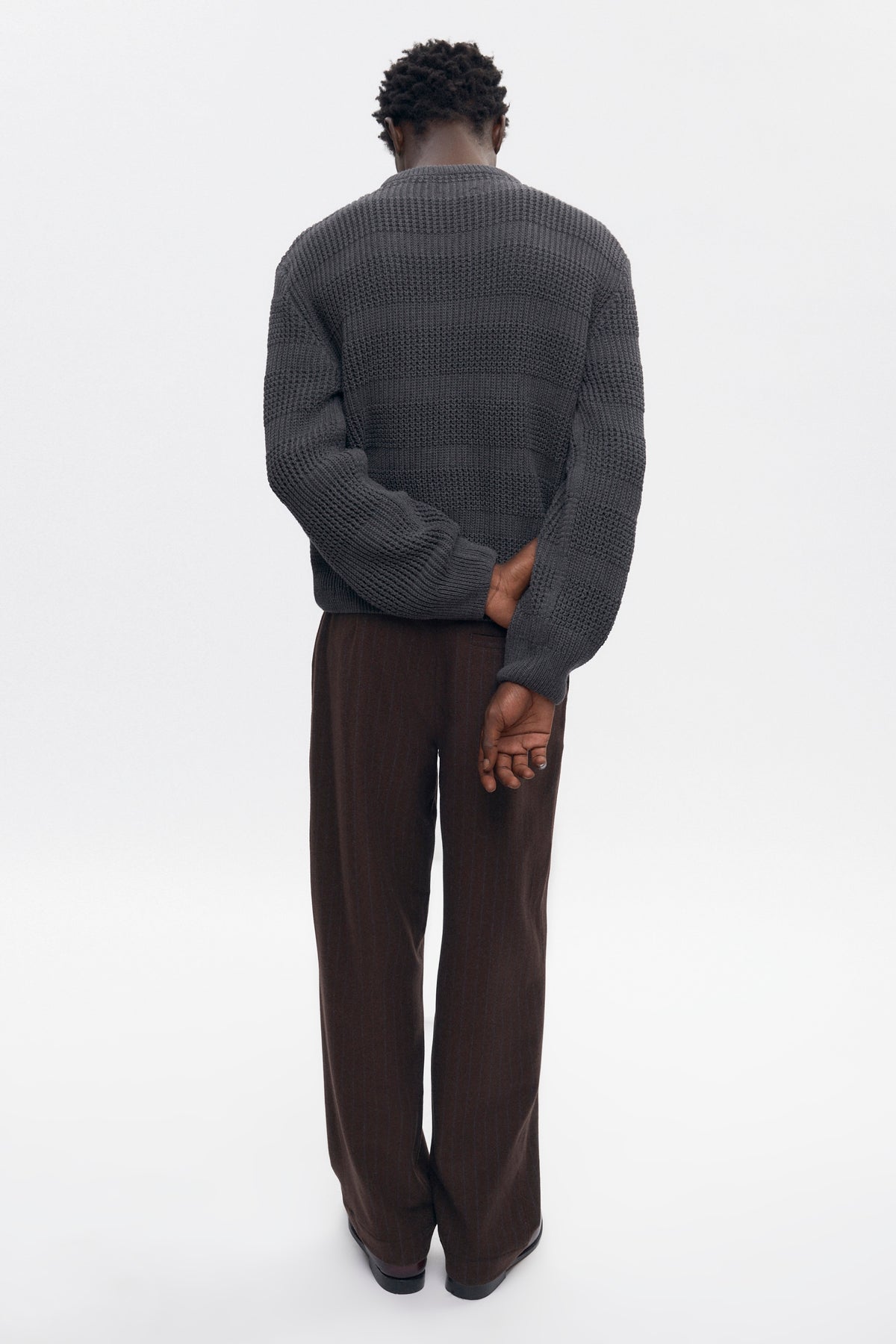 Men's Grid Stitch Crewneck Sweater in Charcoal Melange