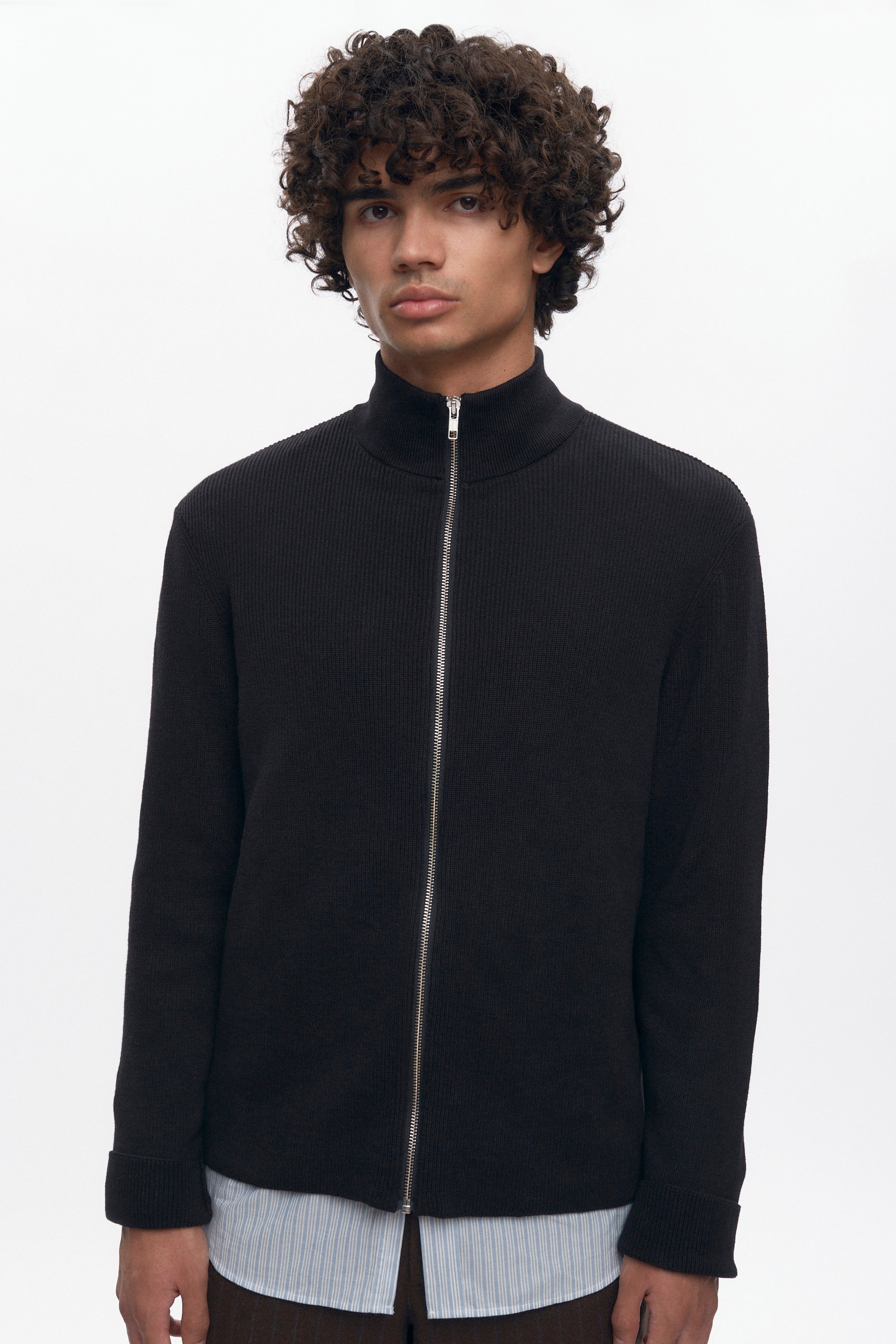Pull léger à fermeture éclair pour homme en noir
