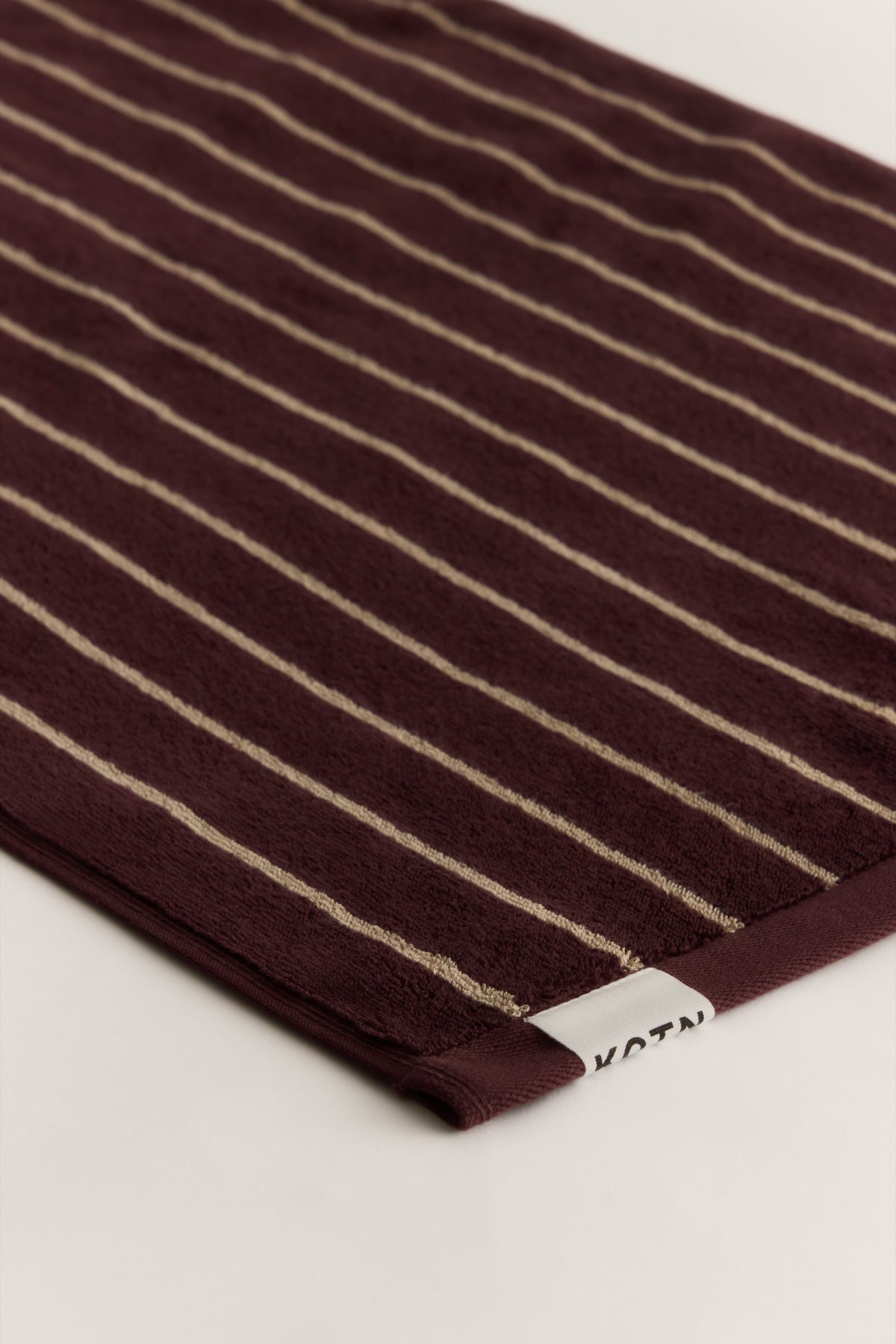 Egyptian Cotton Hand Towel (2 Pack) in Chocolate Plum/Cashmere