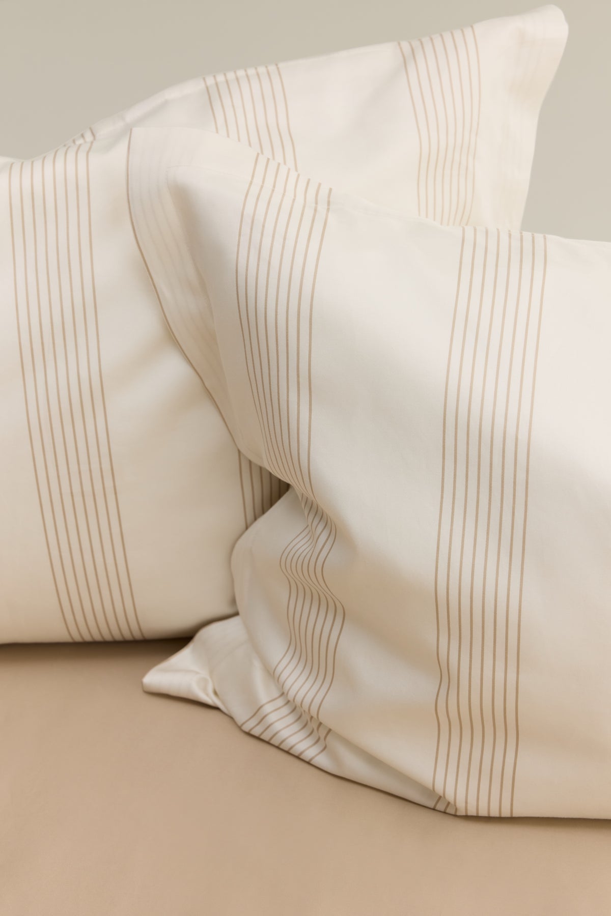 Duvet Cover and Sham Set in Natural/Cashmere