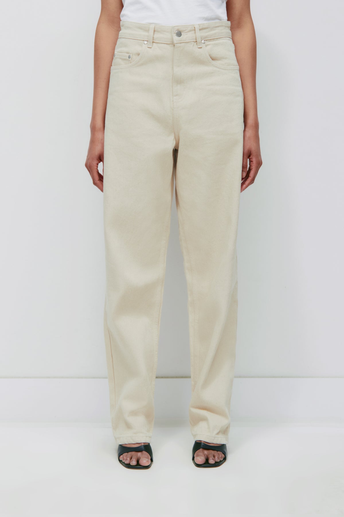 Antifit Denim in Natural