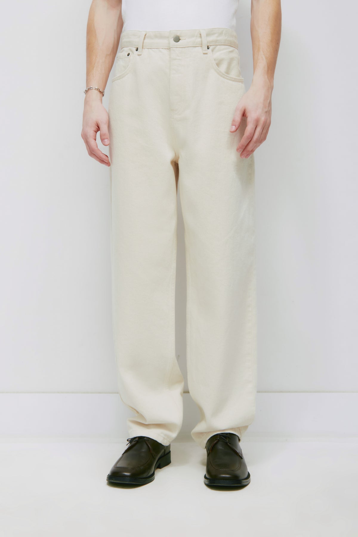 Antifit Denim in Natural