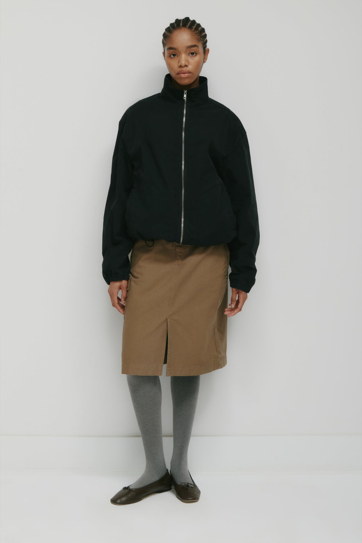 Model is 5’8” and is wearing a size XS.