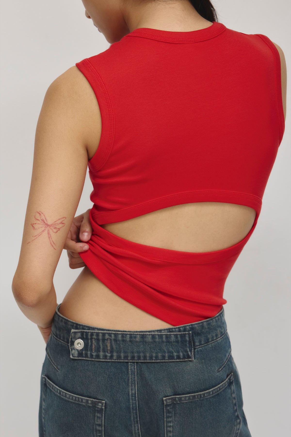 Women's Back Cutout Tank in Salsa