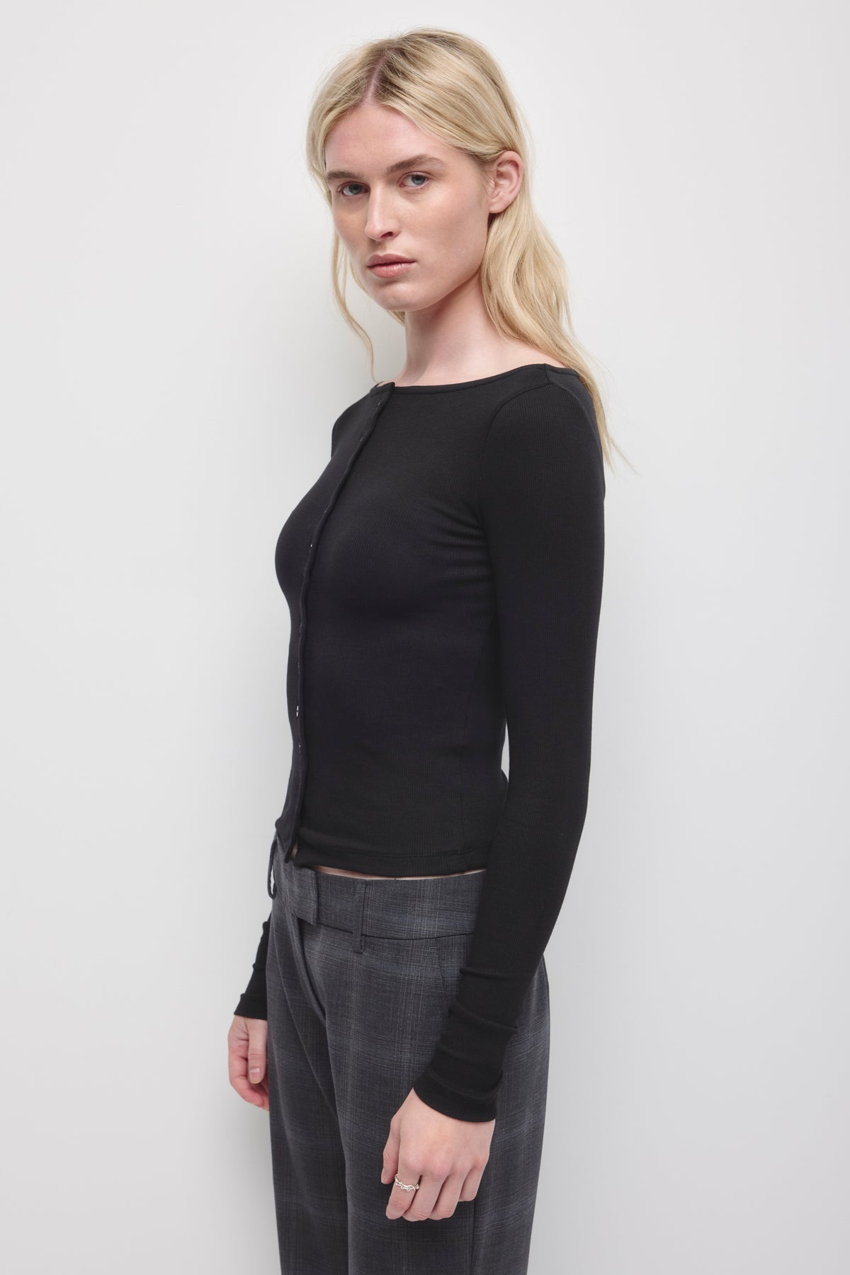 Women's Boatneck Cardigan in Black