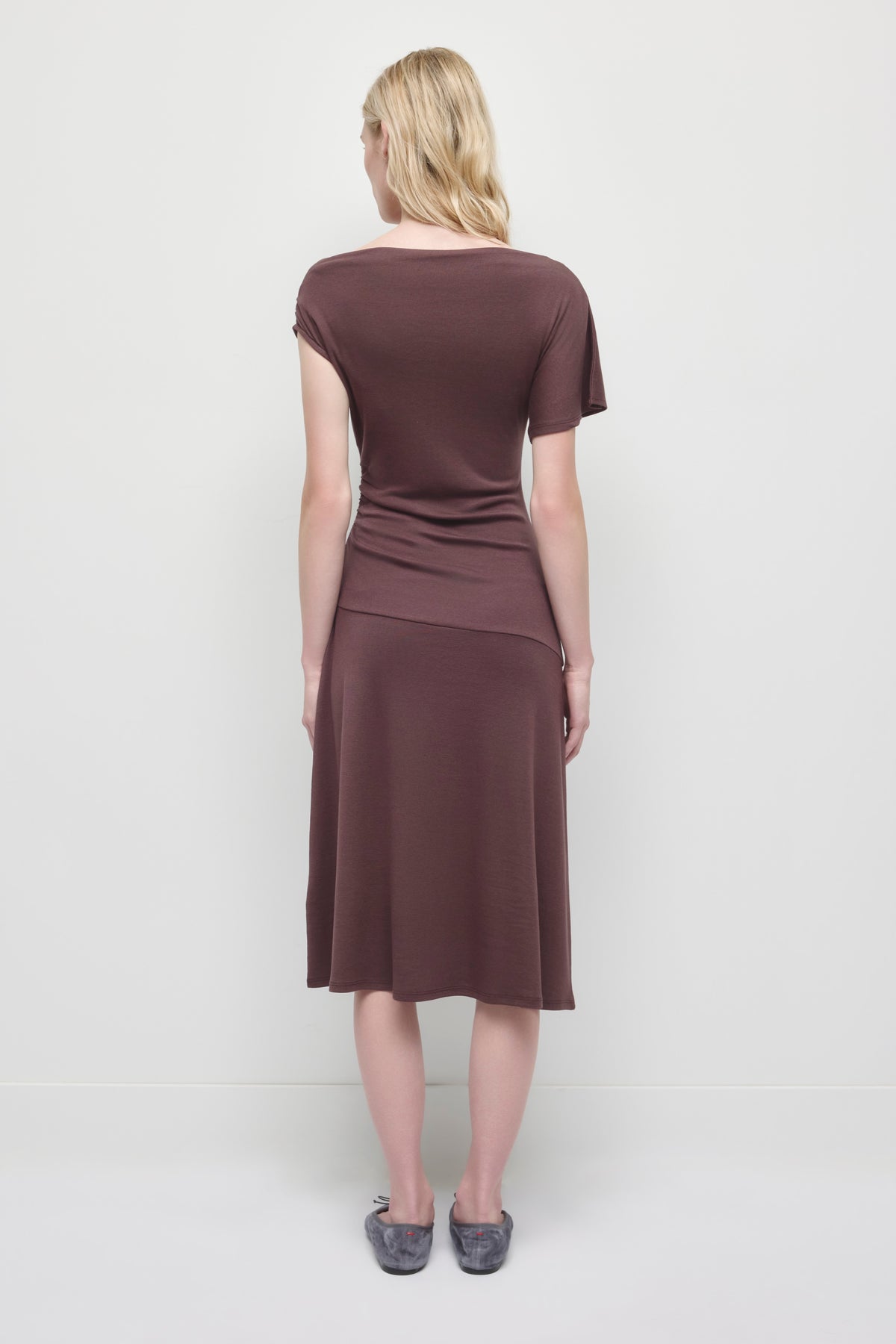 Women's Dana Asymmetric Dress in Chocolate Plum