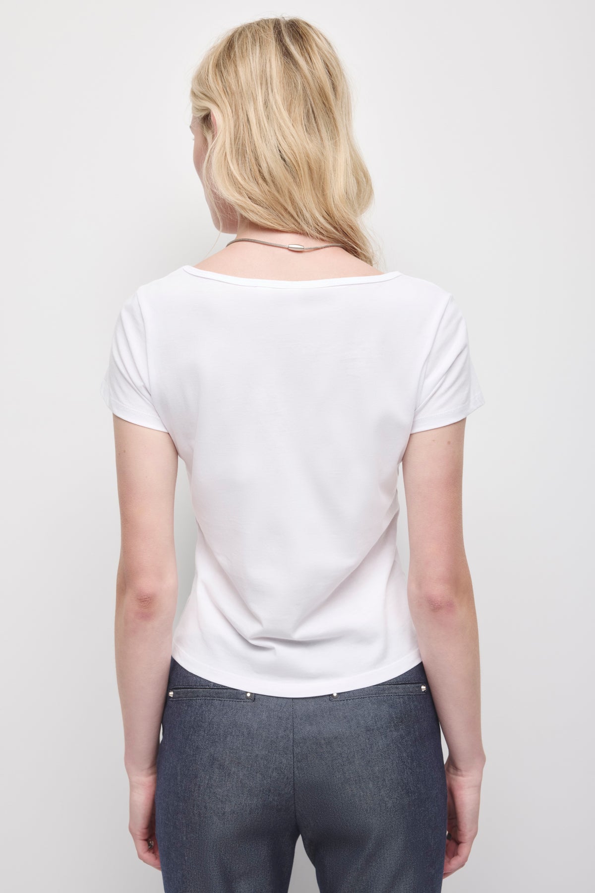 Women's Essential Scoop Tee in White