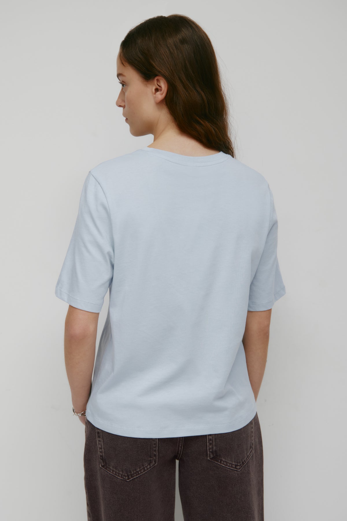 T-shirt à col rond pour femmes en aura bleue