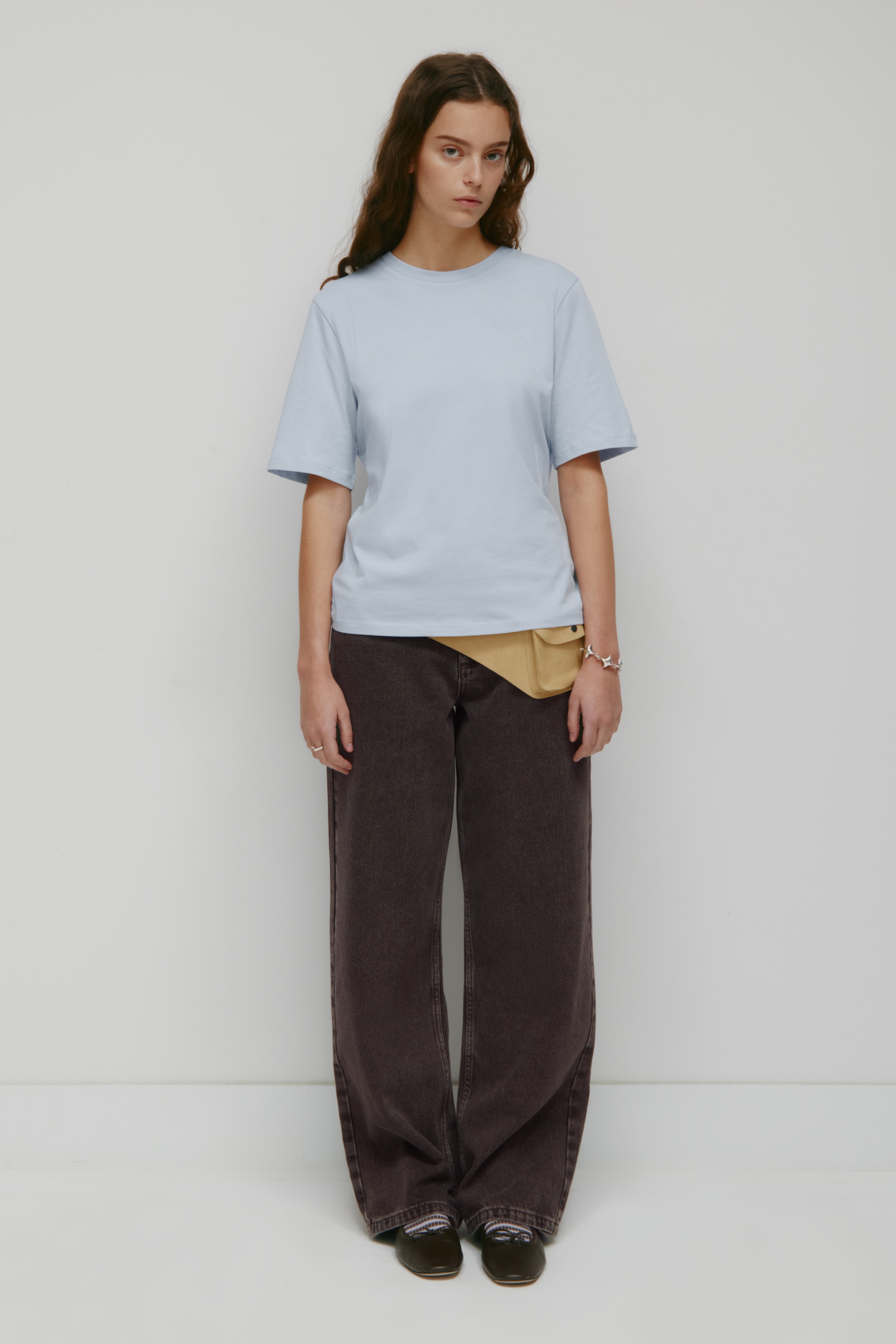 T-shirt à col rond pour femmes en aura bleue