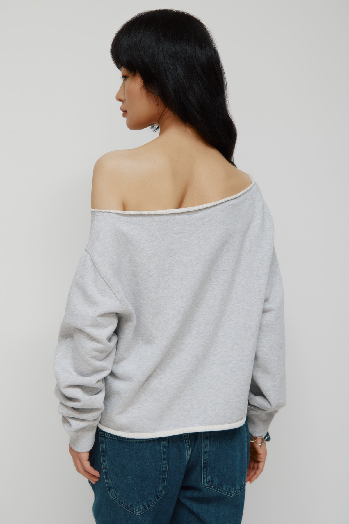 Sweat-shirt court en molleton français pour femme en nuage mélangé