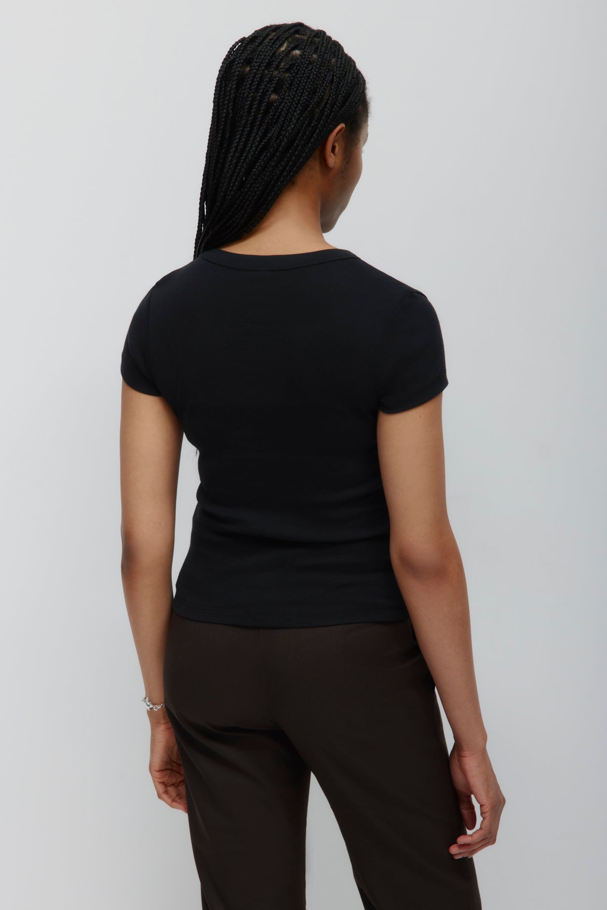 Women's High V-neck Tee in Black