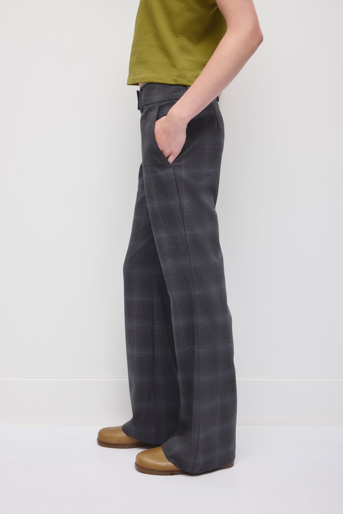 Women's Iman Plaid Trouser in Deep Ocean Plaid