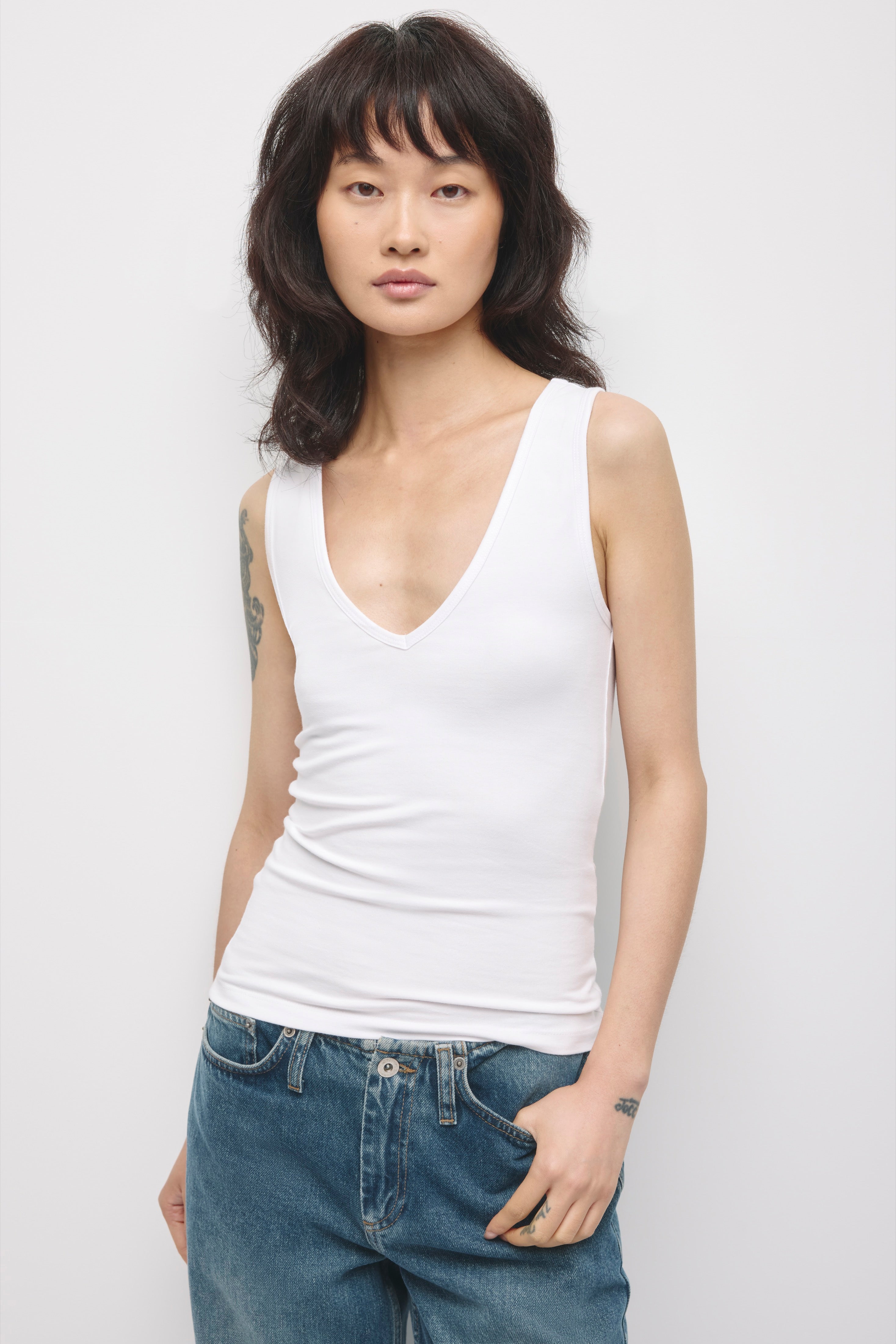 Débardeur col V Layn pour femme en blanc