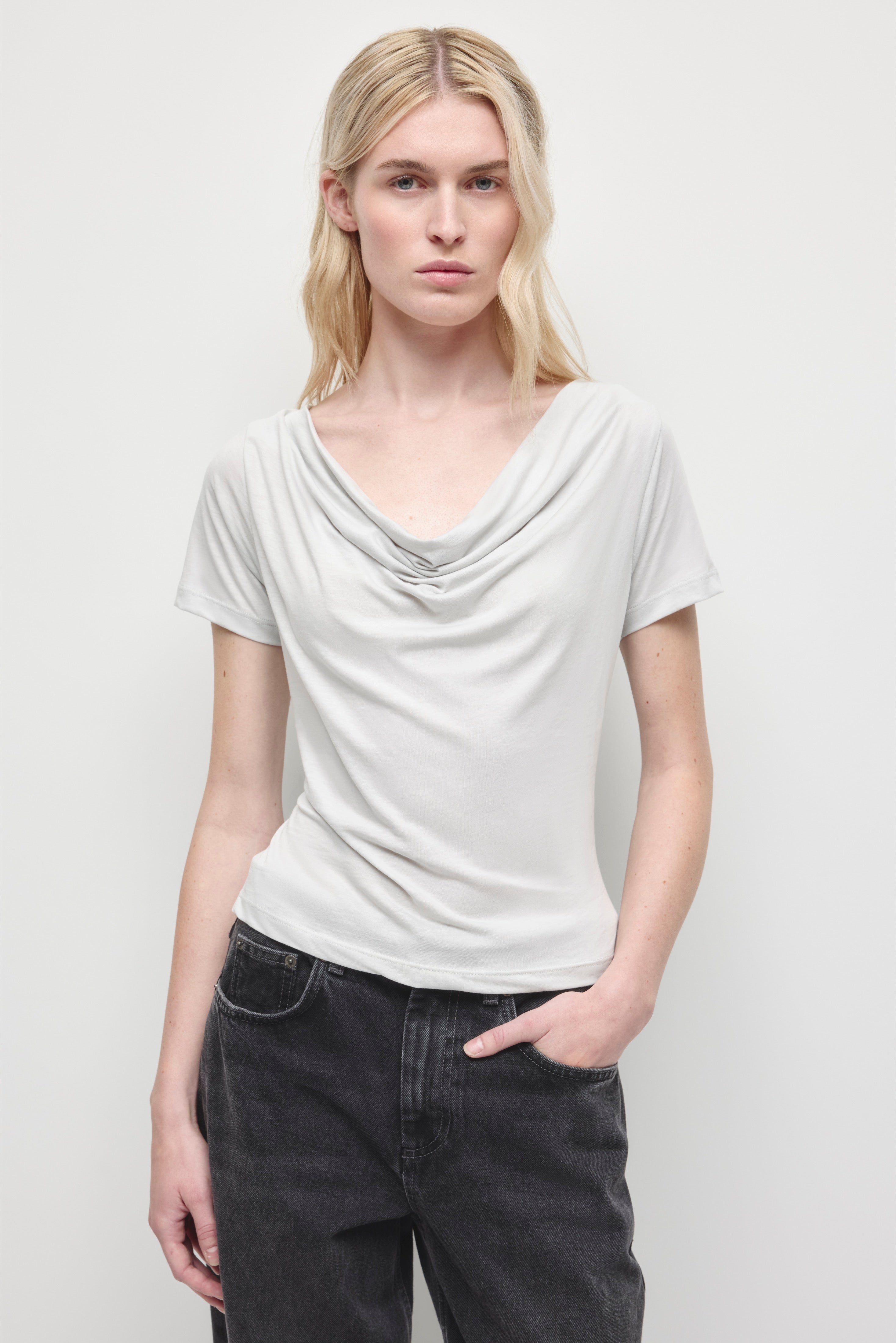 T-shirt à col bénitier Lina pour femme en brume