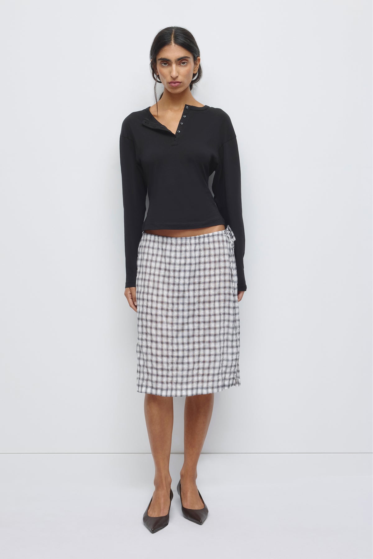 Model is 5’8” and is wearing a size XS.