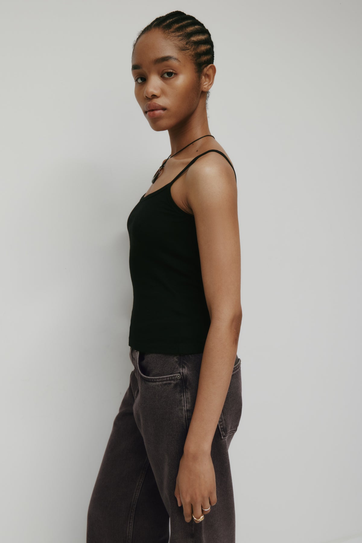 Débardeur micro-côtes pour femmes en noir