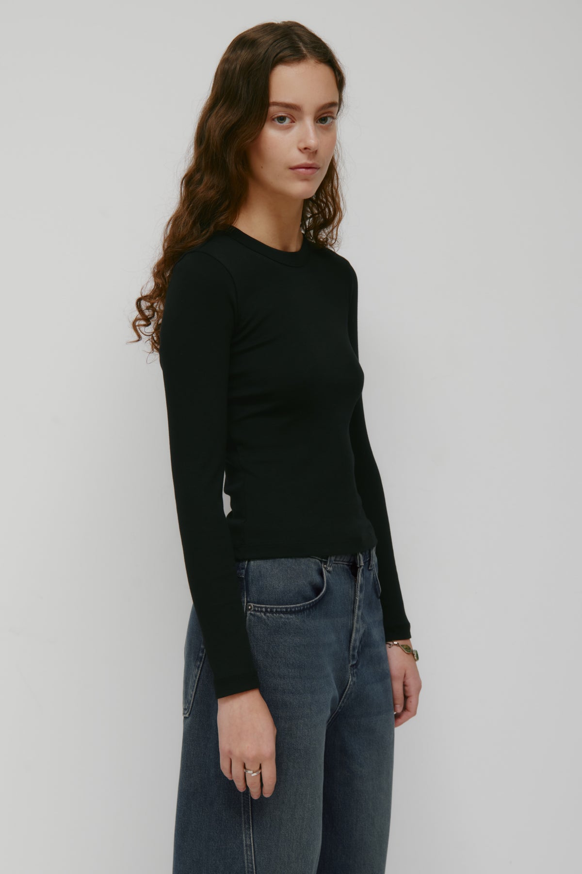 T-shirt à manches longues micro-côtes pour femme en noir